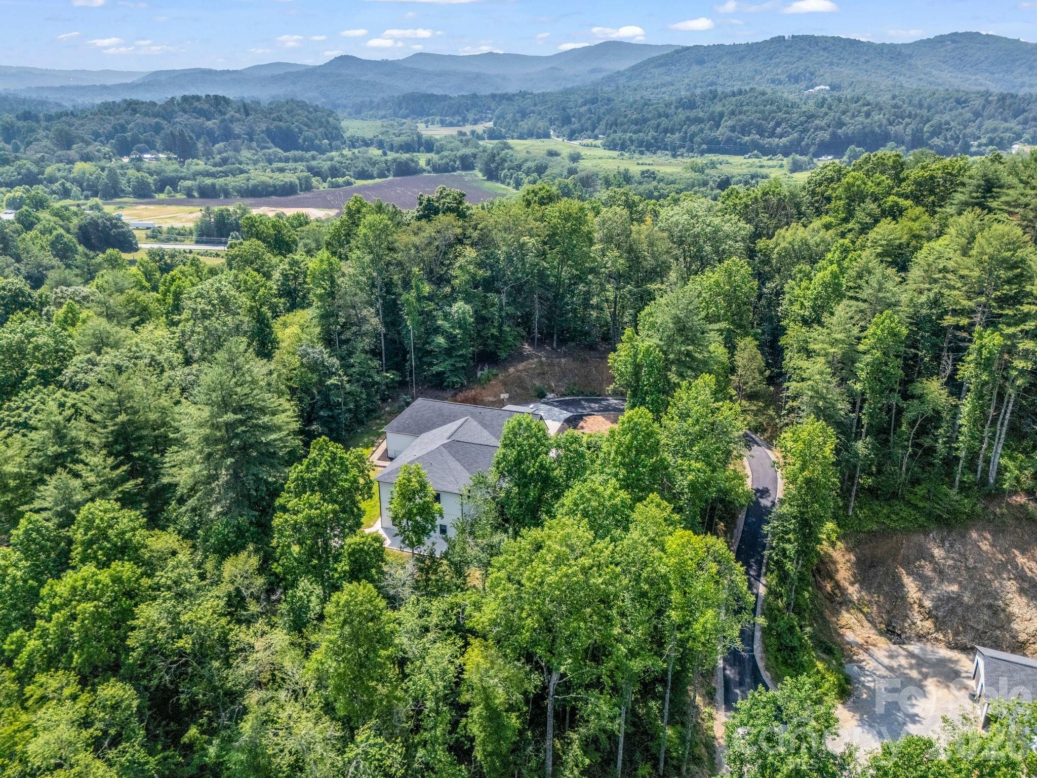 5717 Turnpike Road Property Photo 4