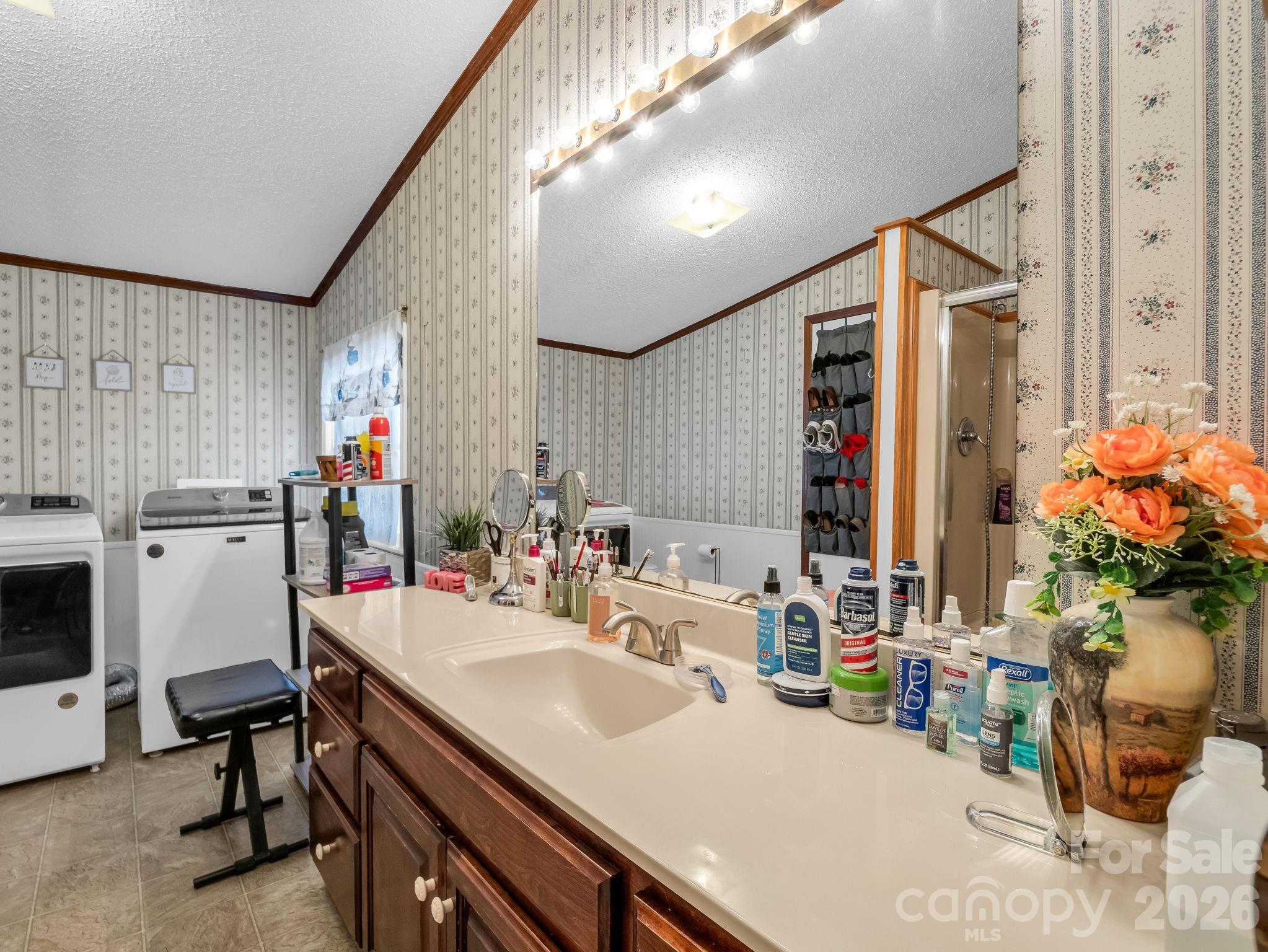 208 Oak Drive Property Photo 23