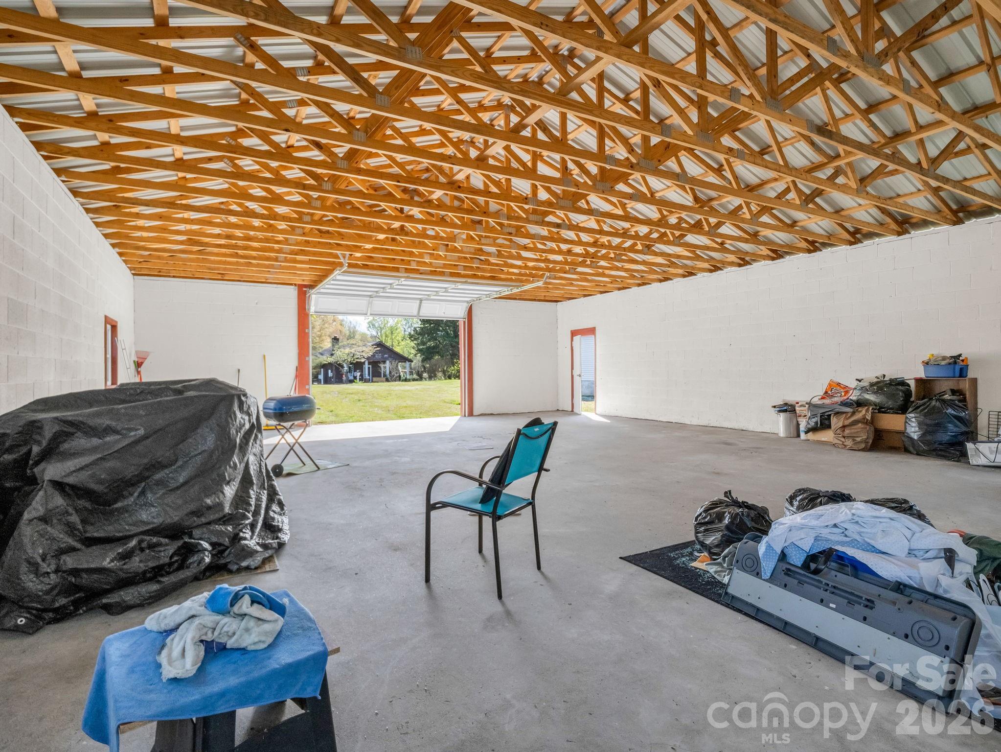 208 Oak Drive Property Photo 32