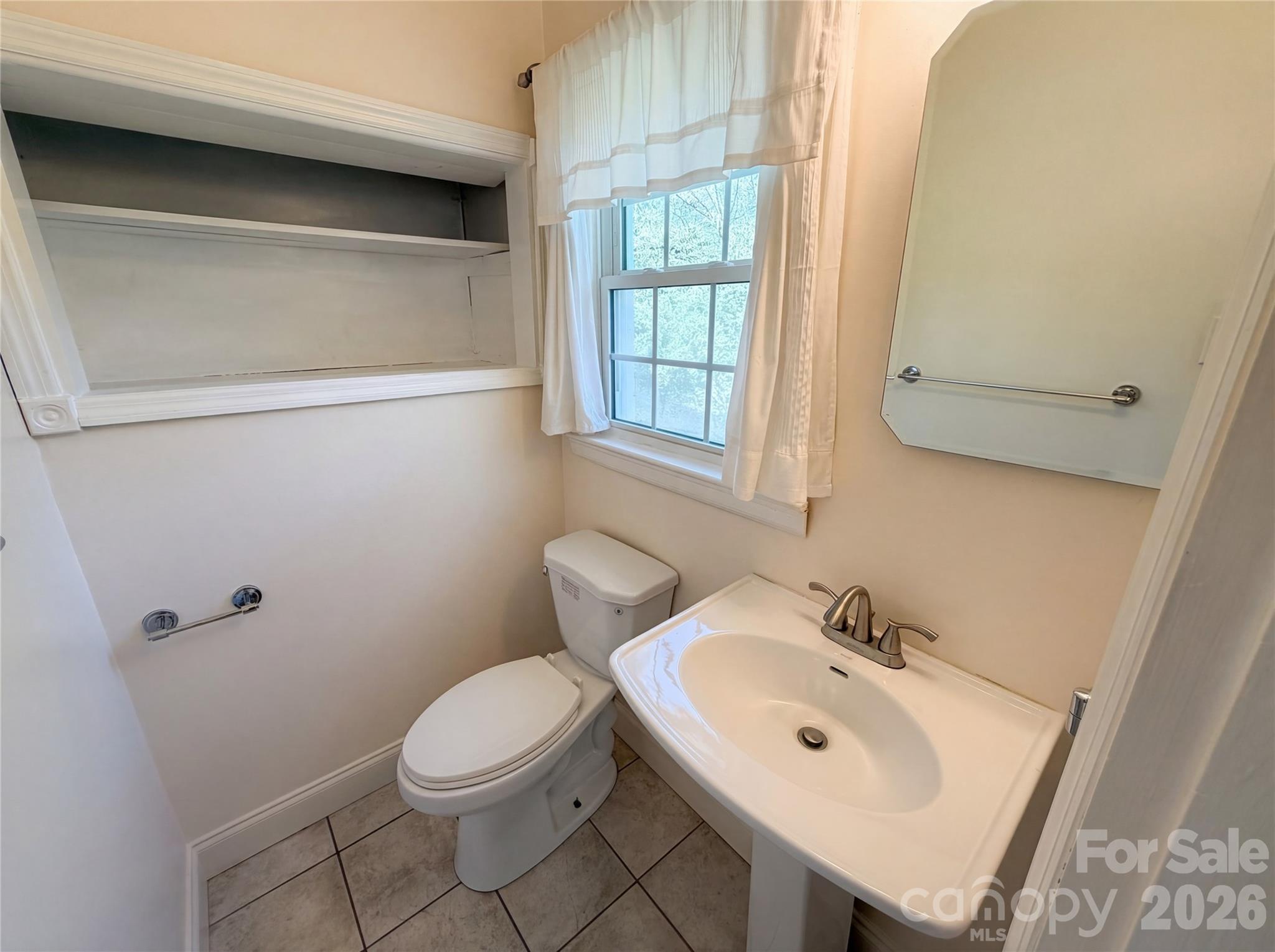 6621 Starcrest Drive Property Photo 14