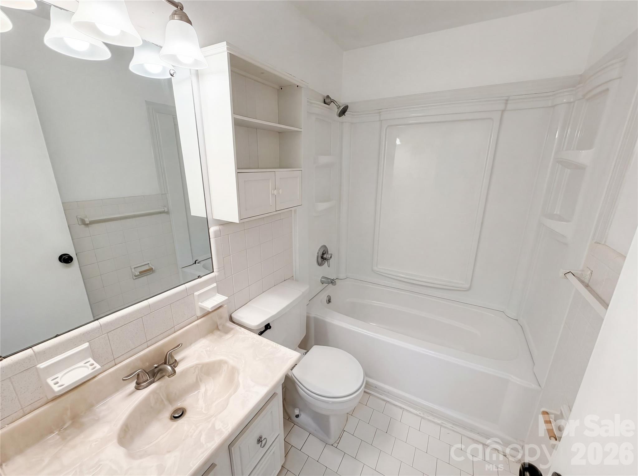 6621 Starcrest Drive Property Photo 15
