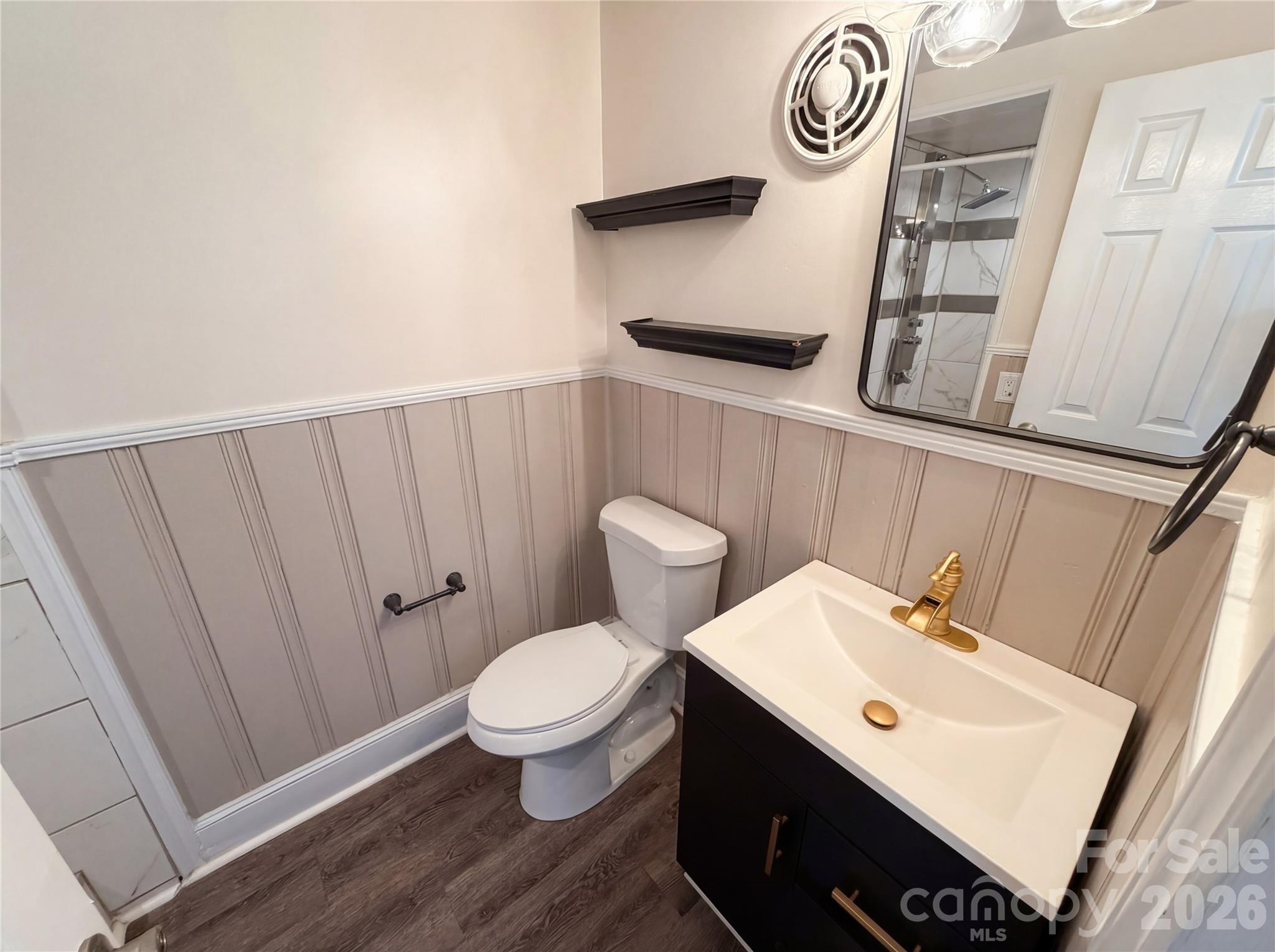 6621 Starcrest Drive Property Photo 17