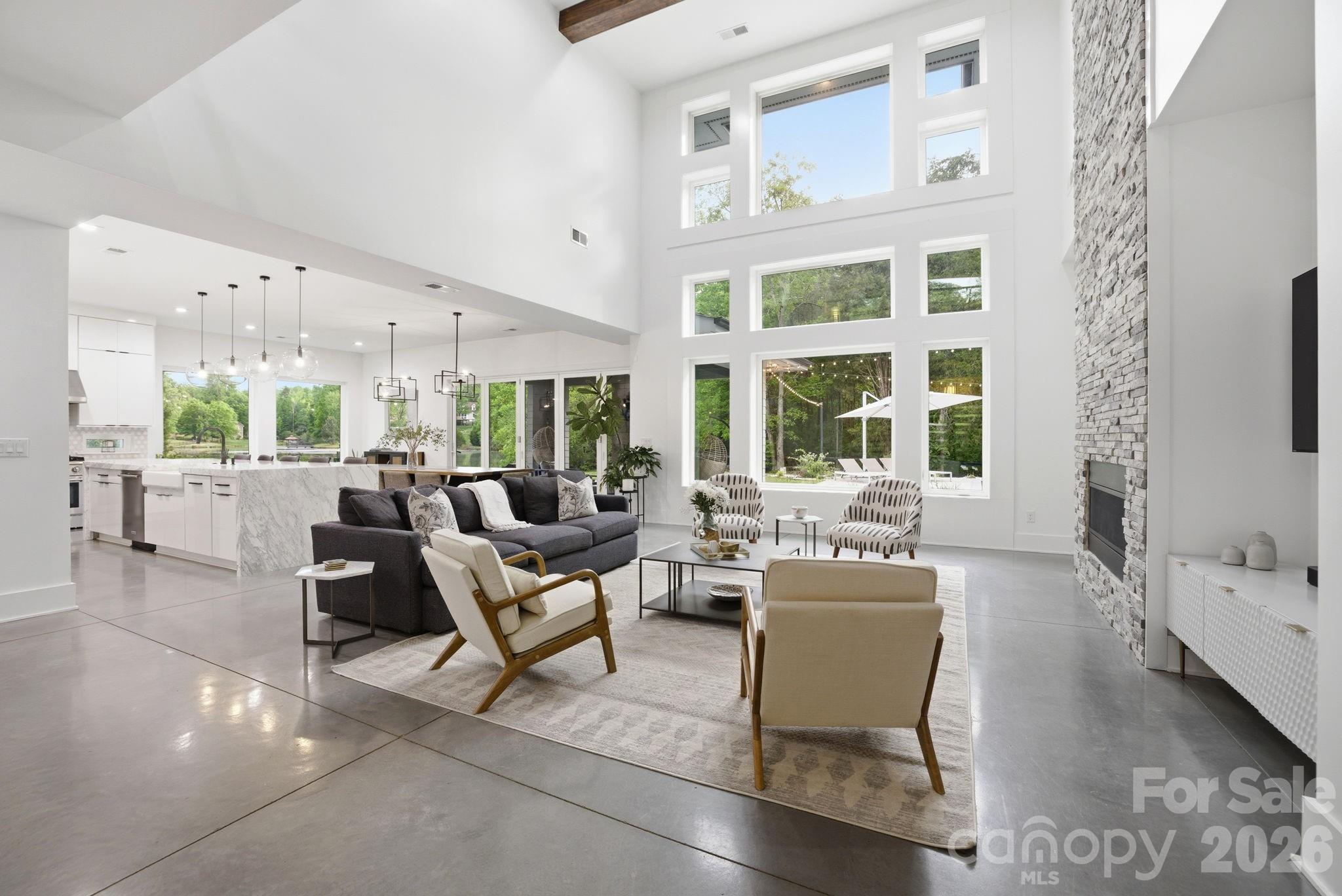 4004 Oldstone Forest Drive Property Photo 8