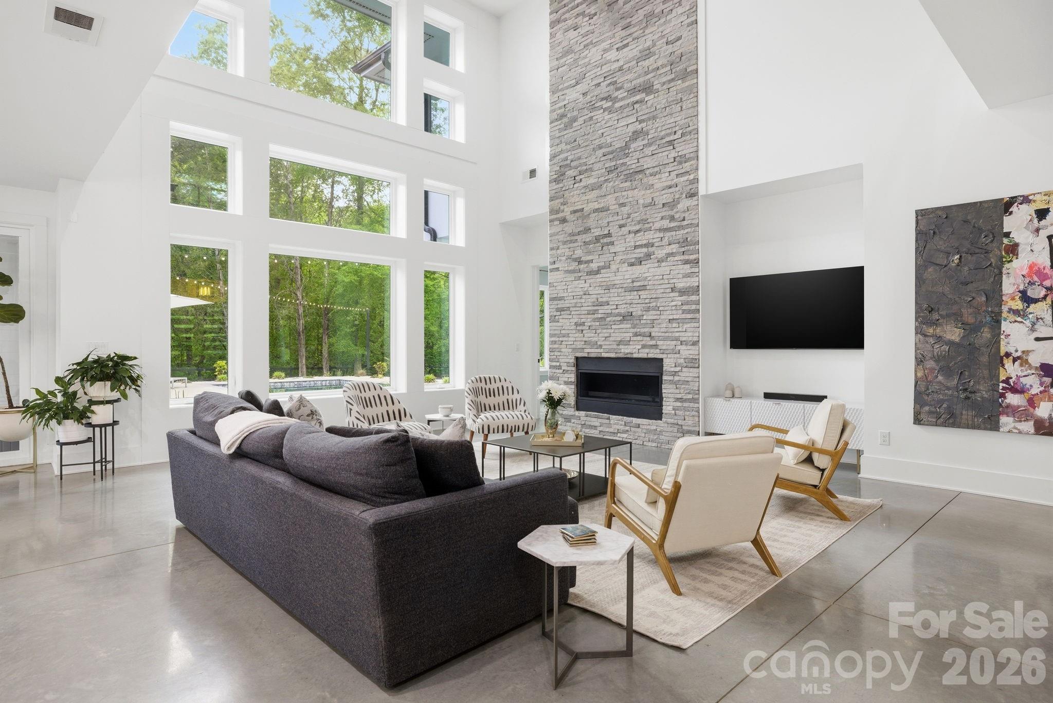 4004 Oldstone Forest Drive Property Photo 11