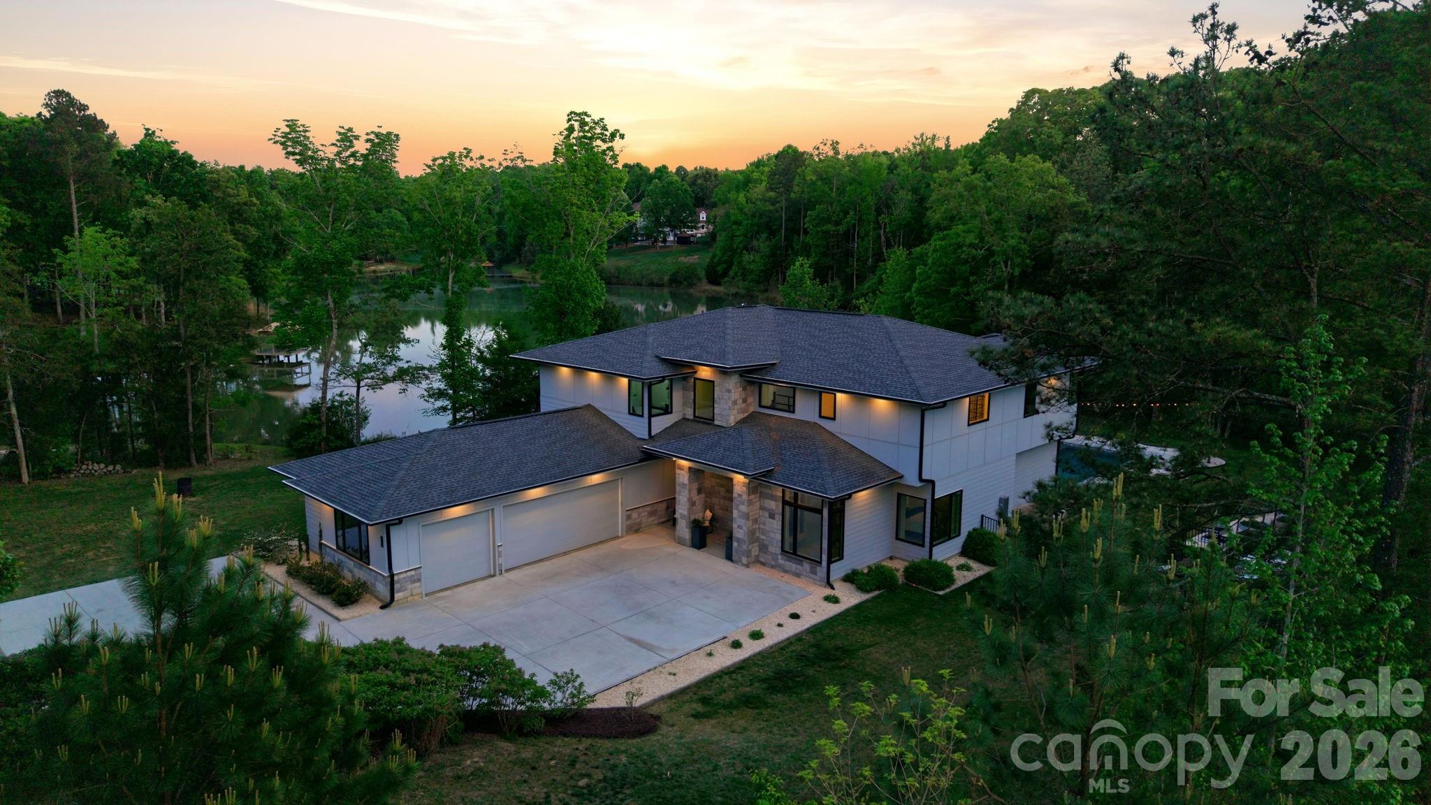 4004 Oldstone Forest Drive Property Photo 40