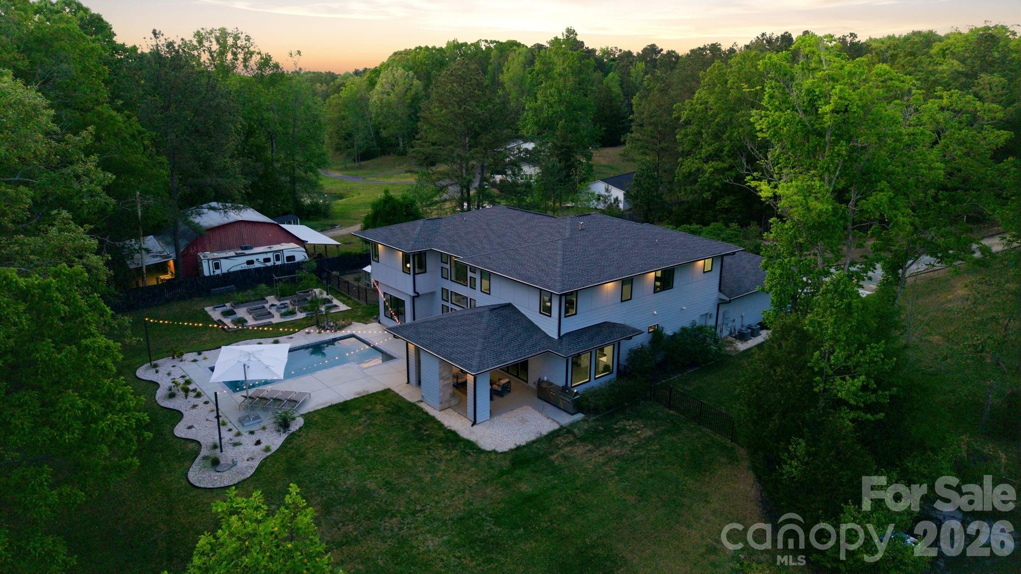 4004 Oldstone Forest Drive Property Photo 43