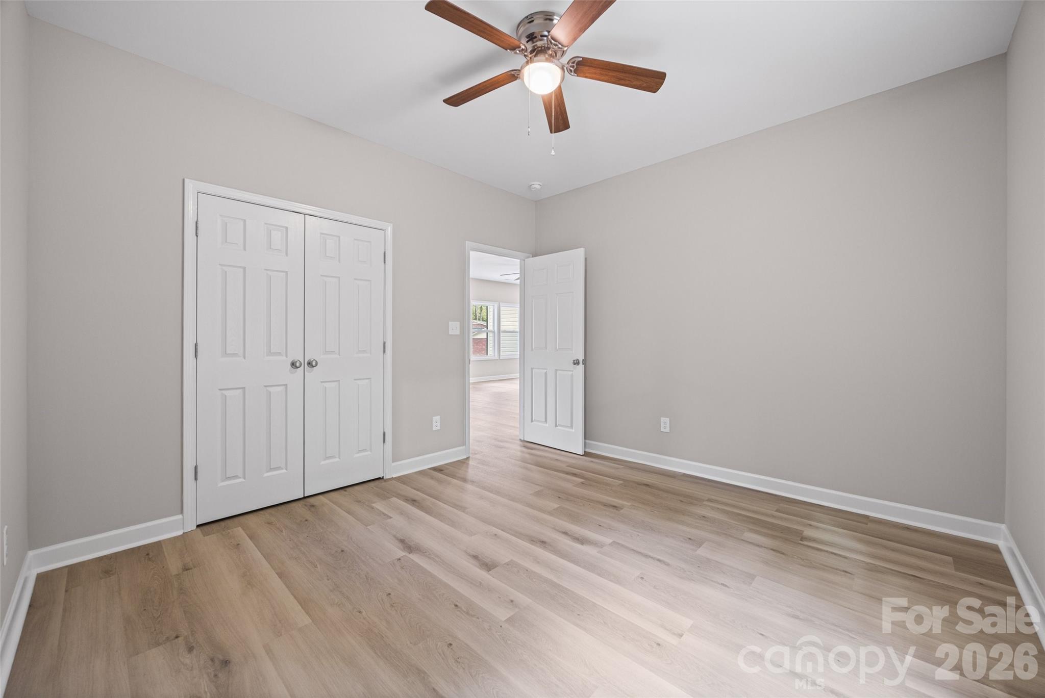 343 Oak Street Property Photo 21