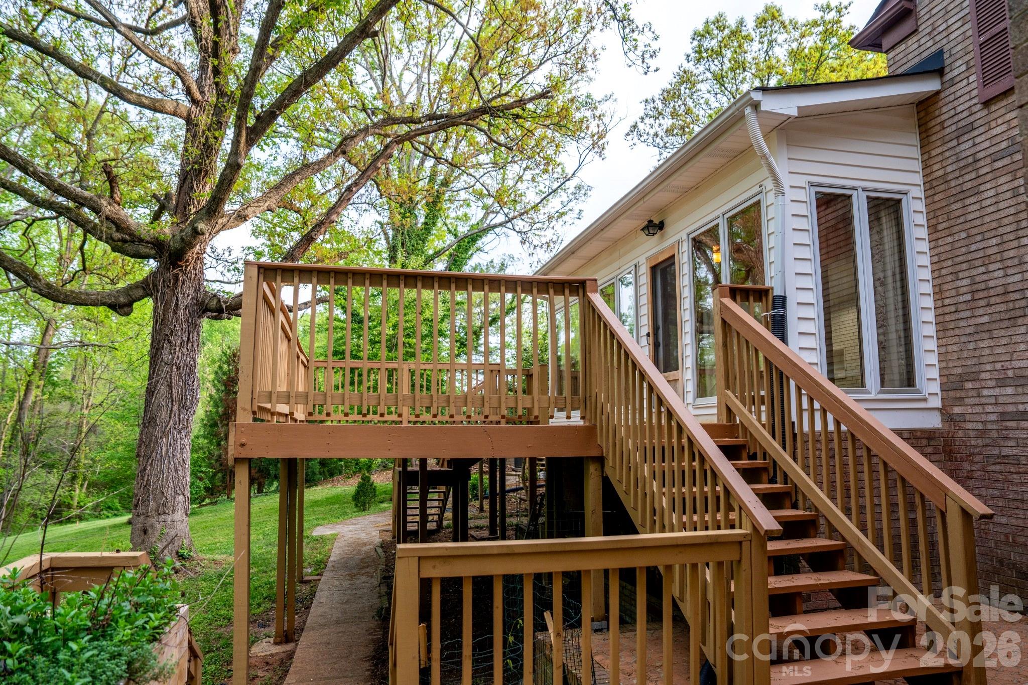 234 Edgewood Drive Property Photo 40