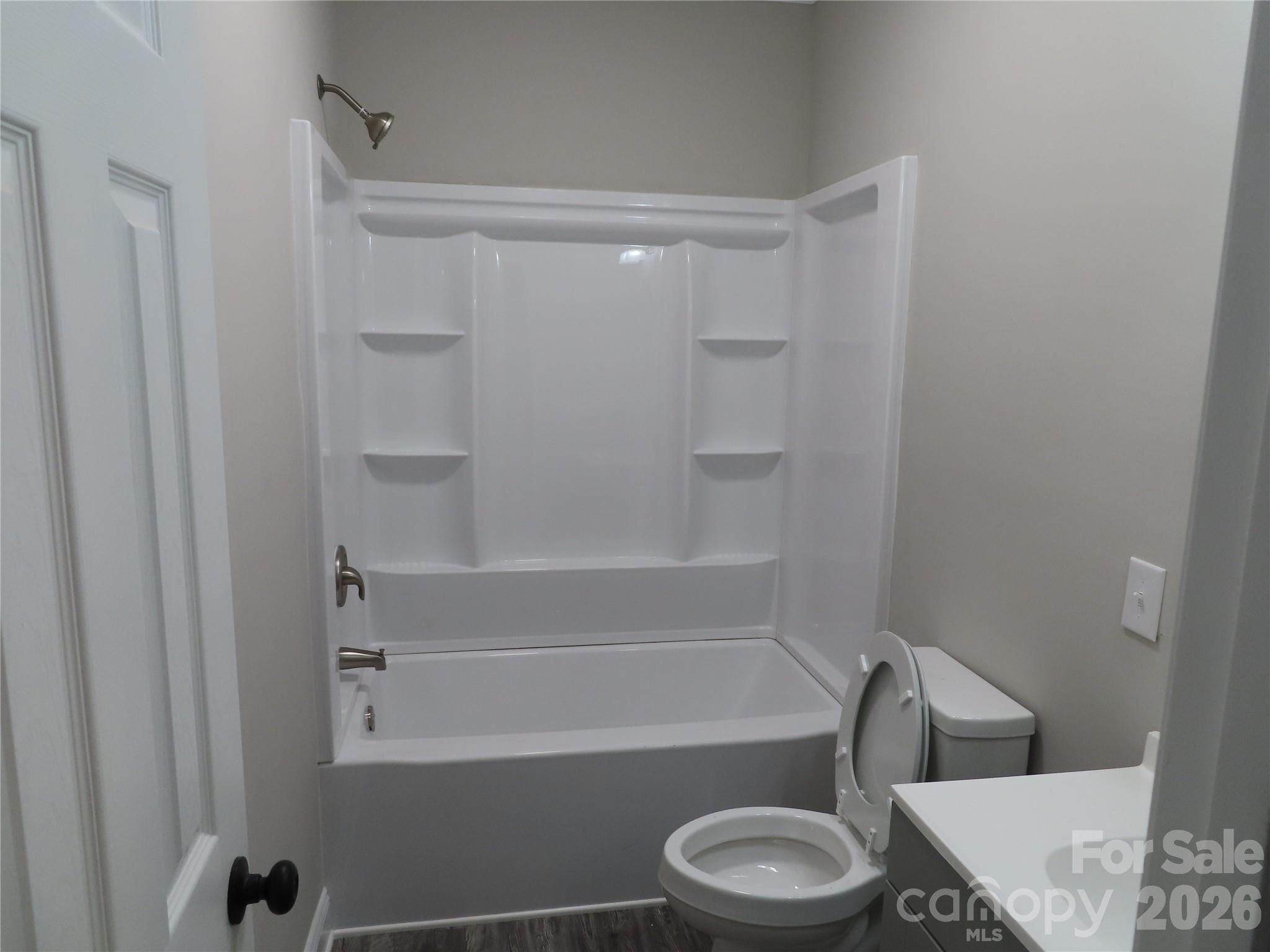 3095 Hillcrest Road Property Photo 15