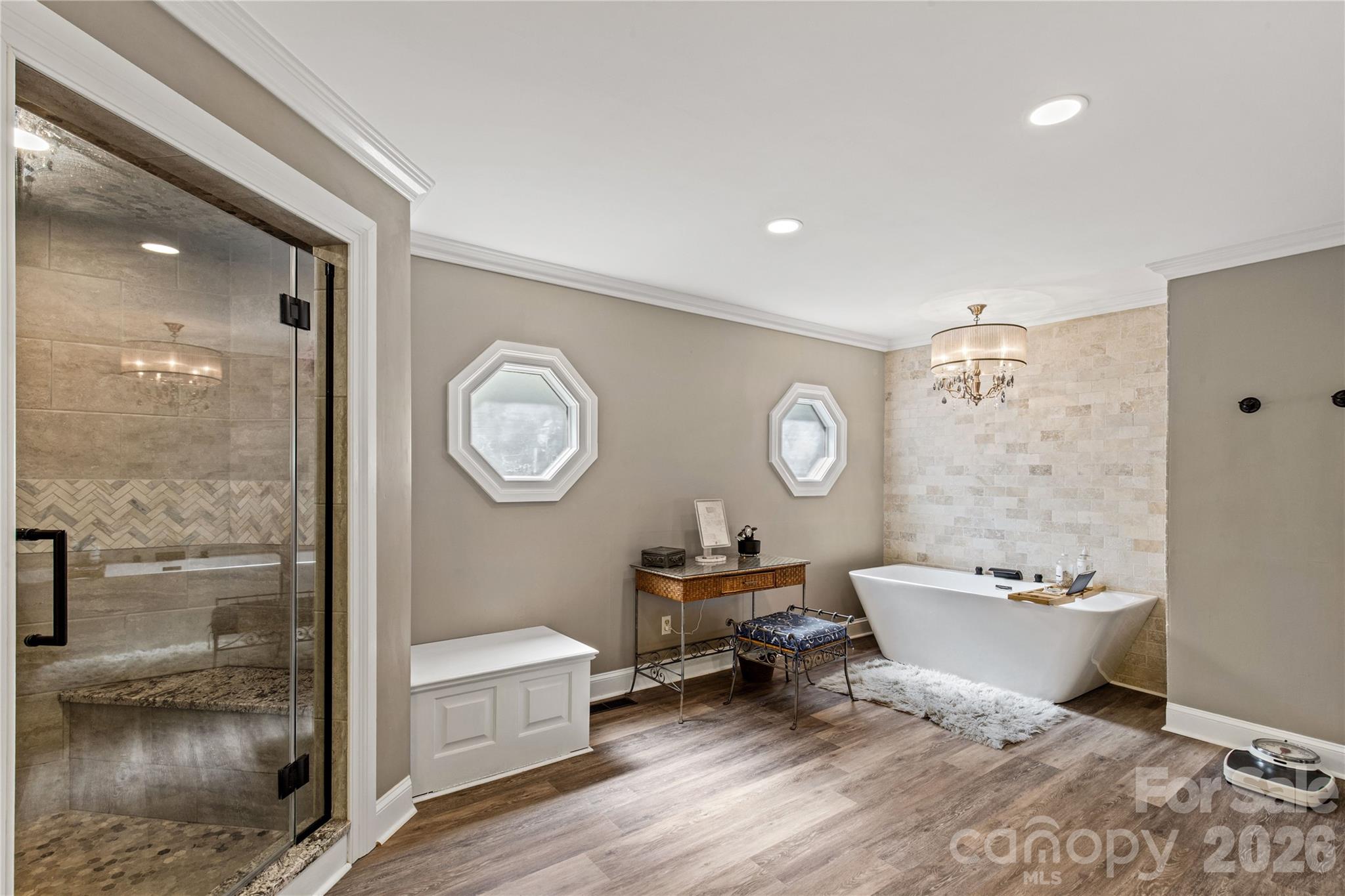 529 Langley Road Property Photo 18