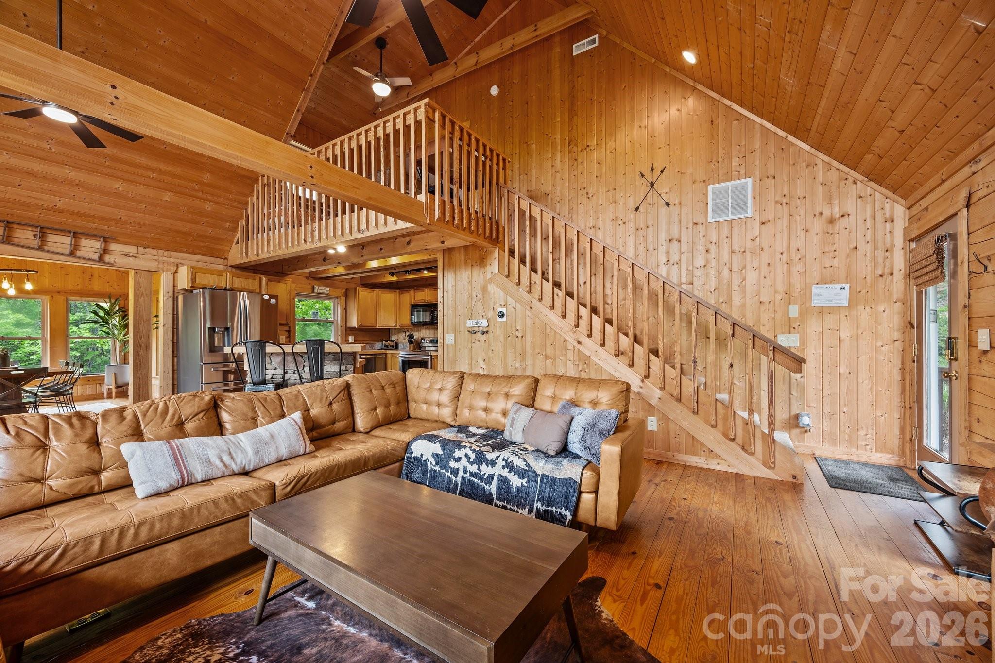 173 Mistletoe Park Property Photo 10