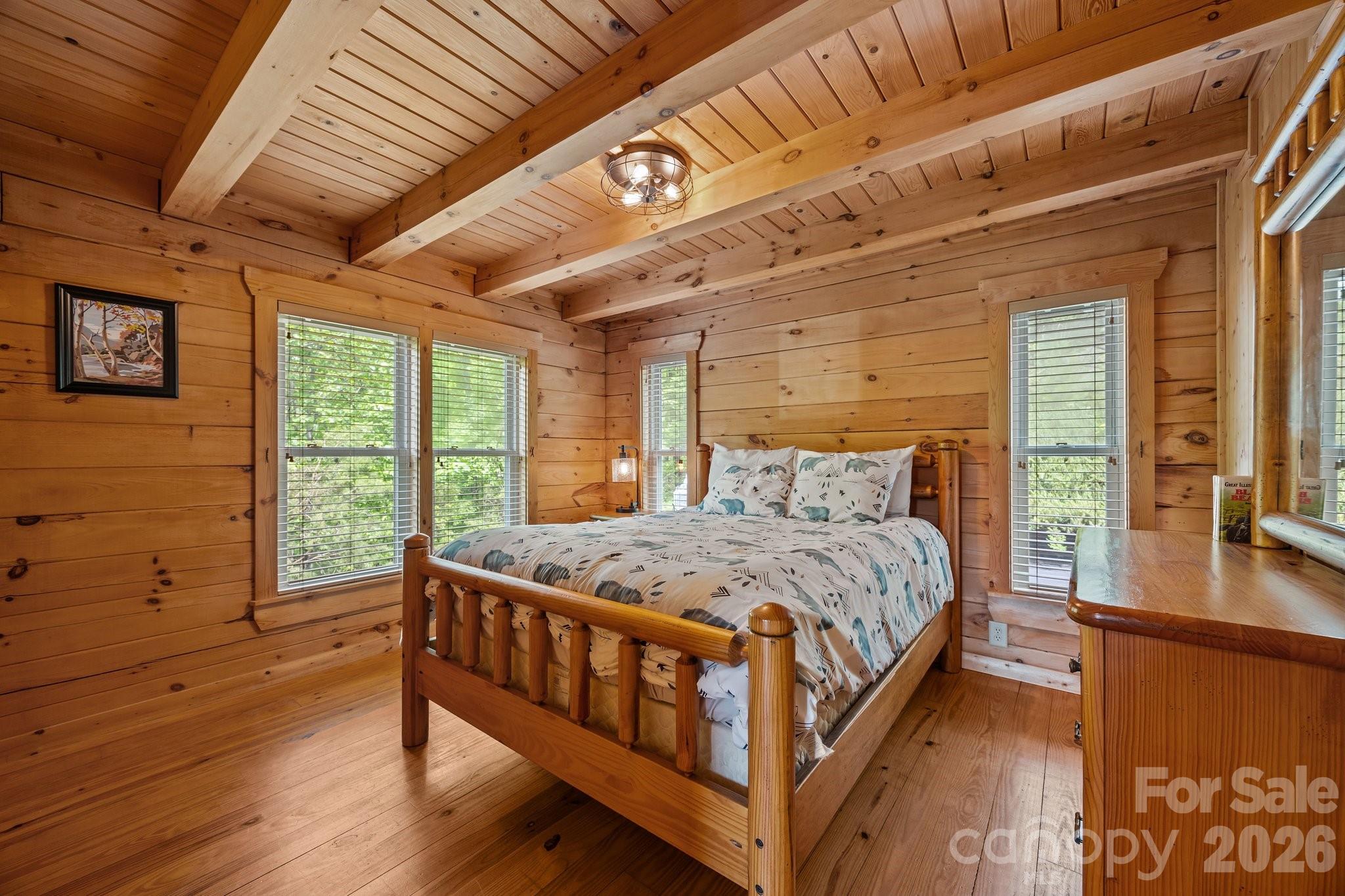 173 Mistletoe Park Property Photo 24