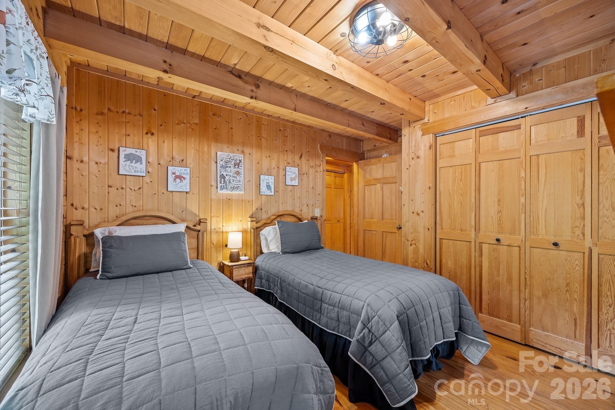 173 Mistletoe Park Property Photo 25