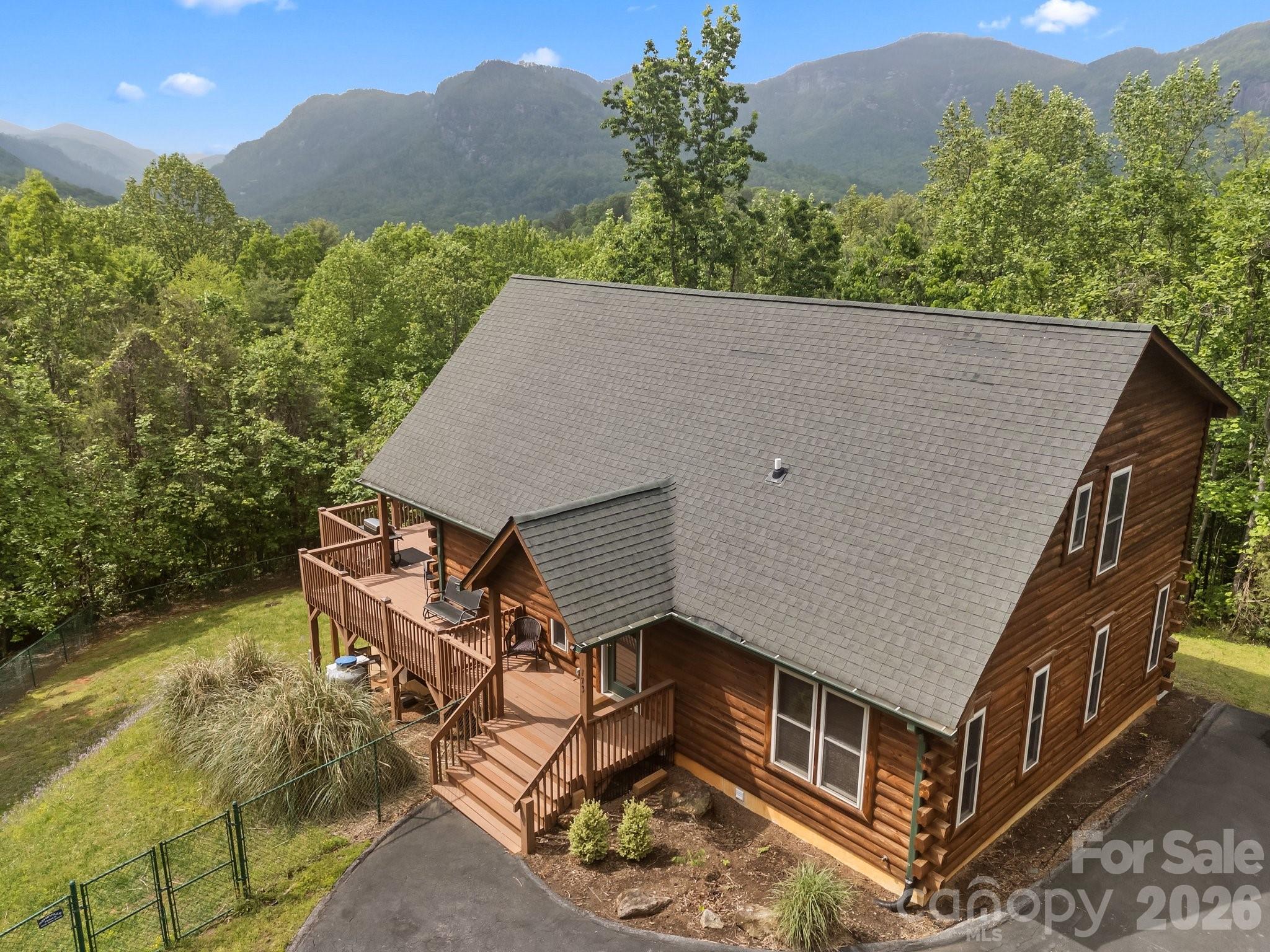 173 Mistletoe Park Property Photo 38