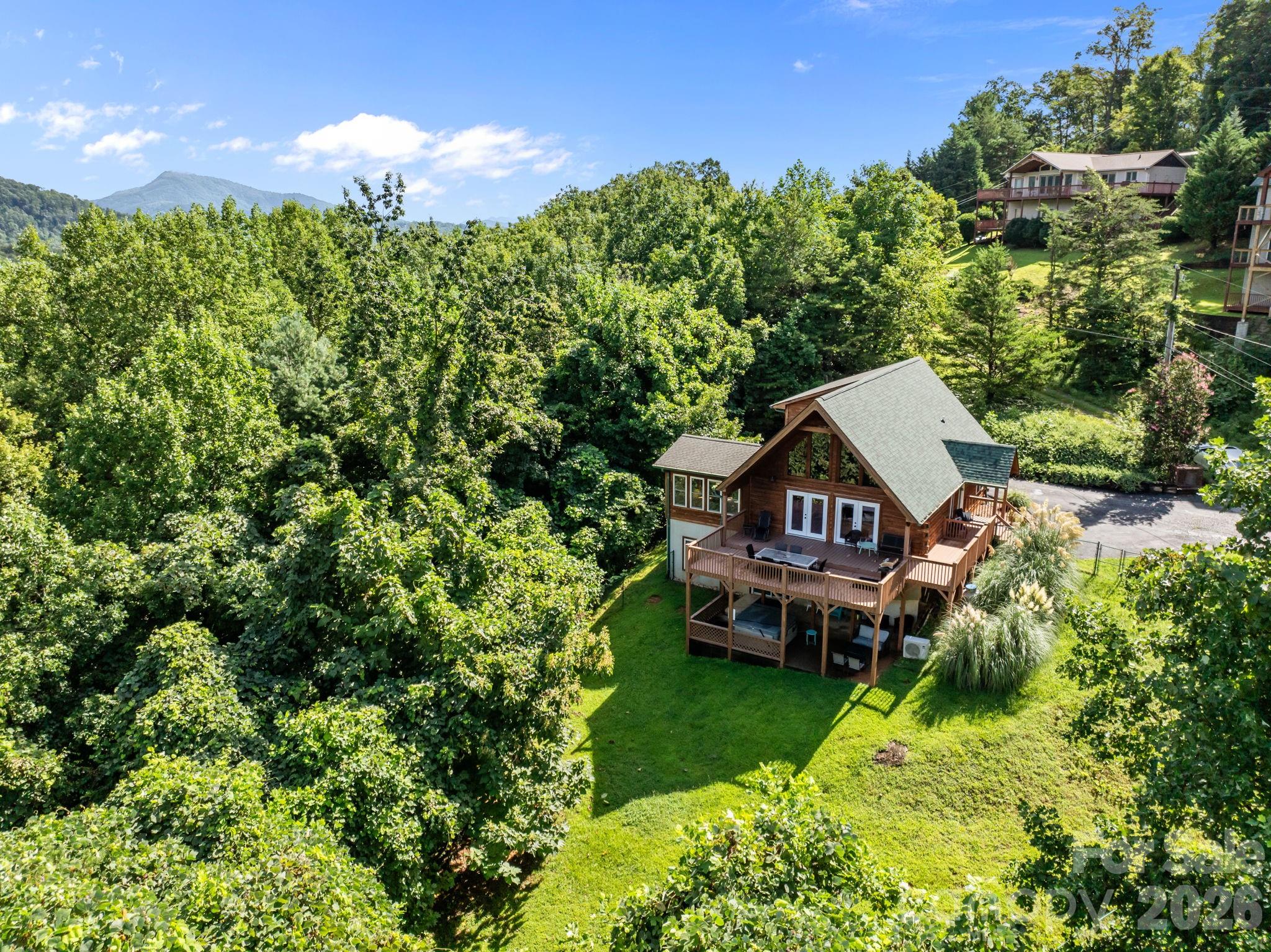173 Mistletoe Park Property Photo 41