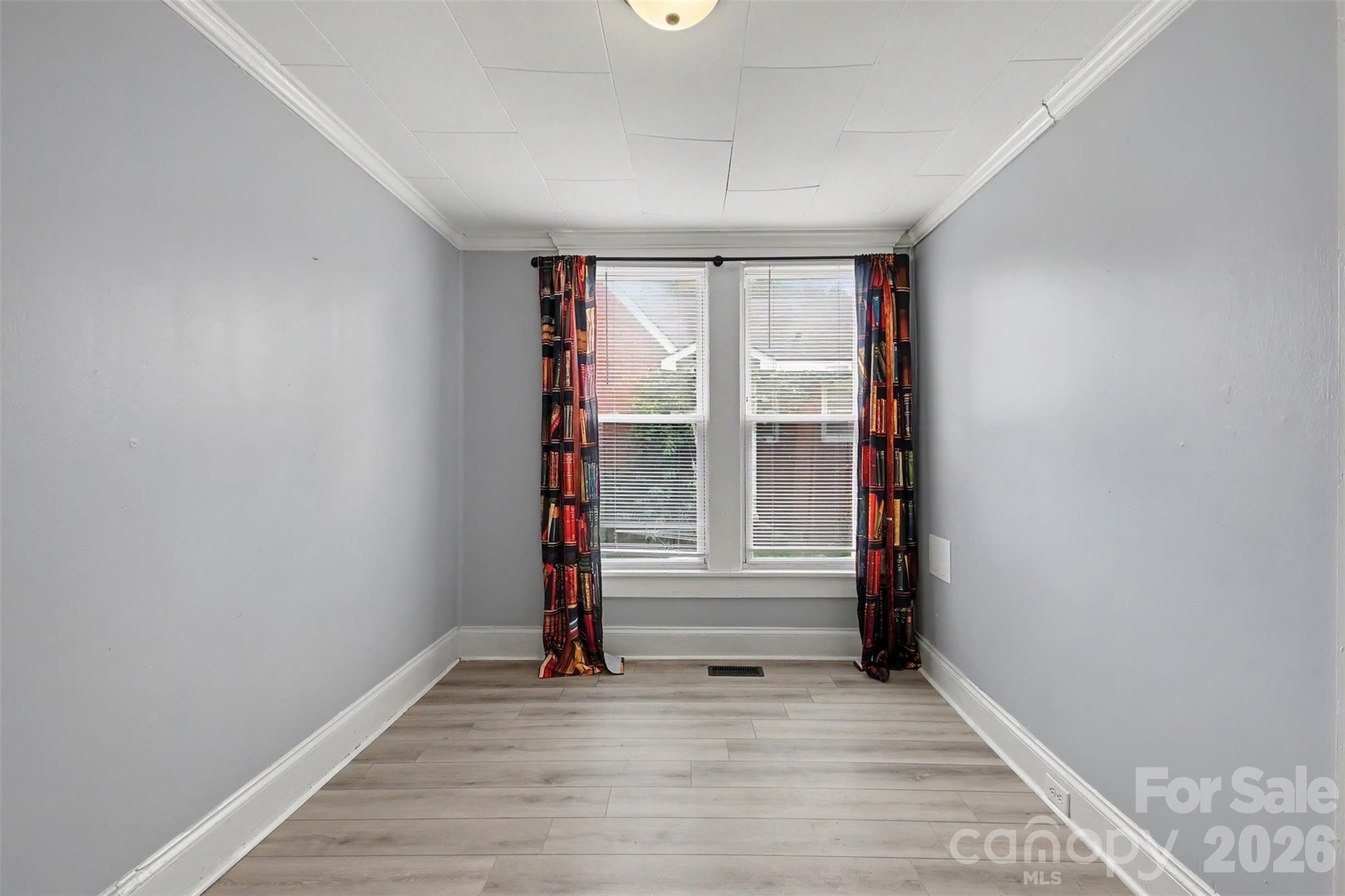 815 S Jackson Street Property Photo 15