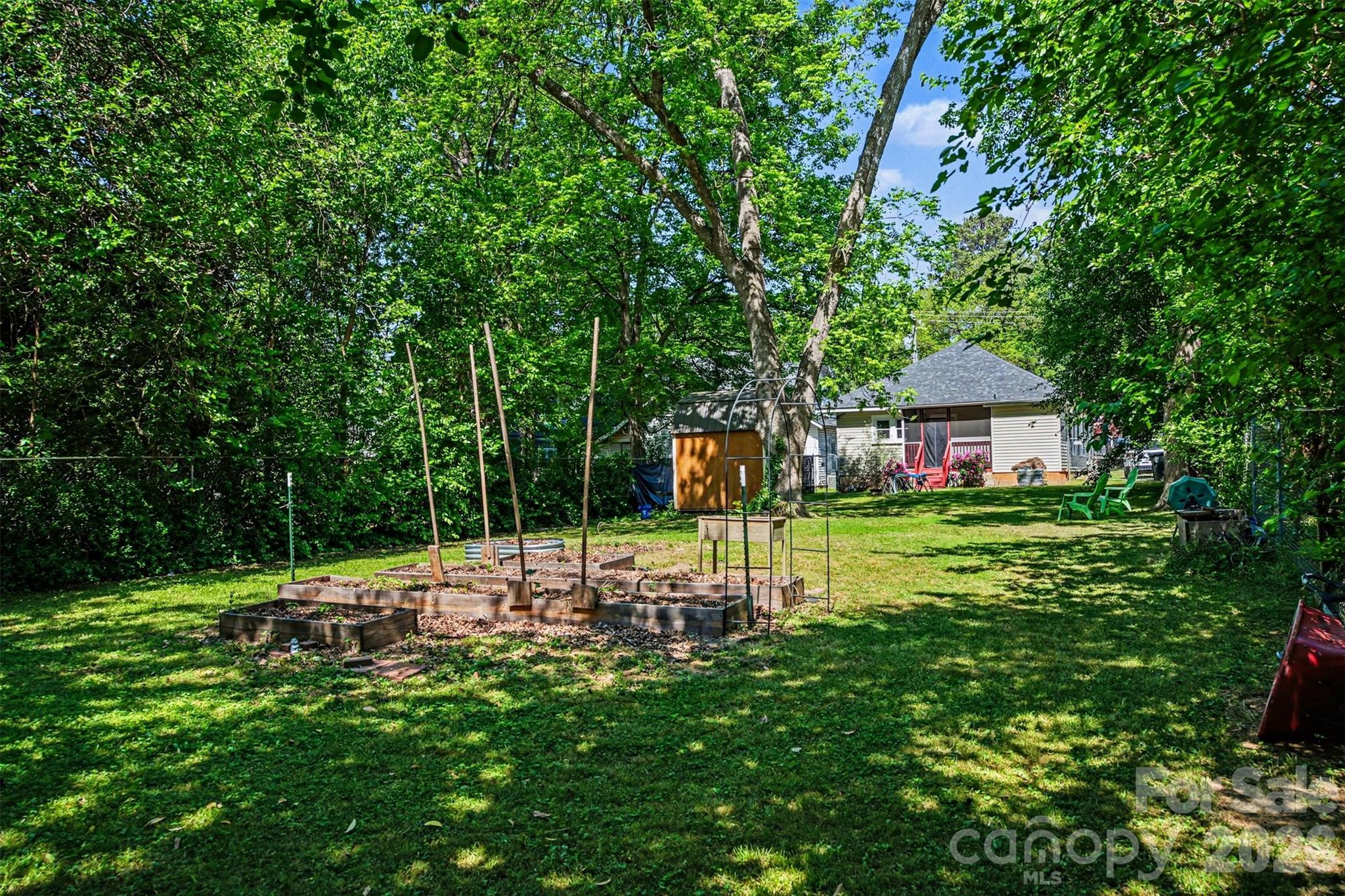 815 S Jackson Street Property Photo 38