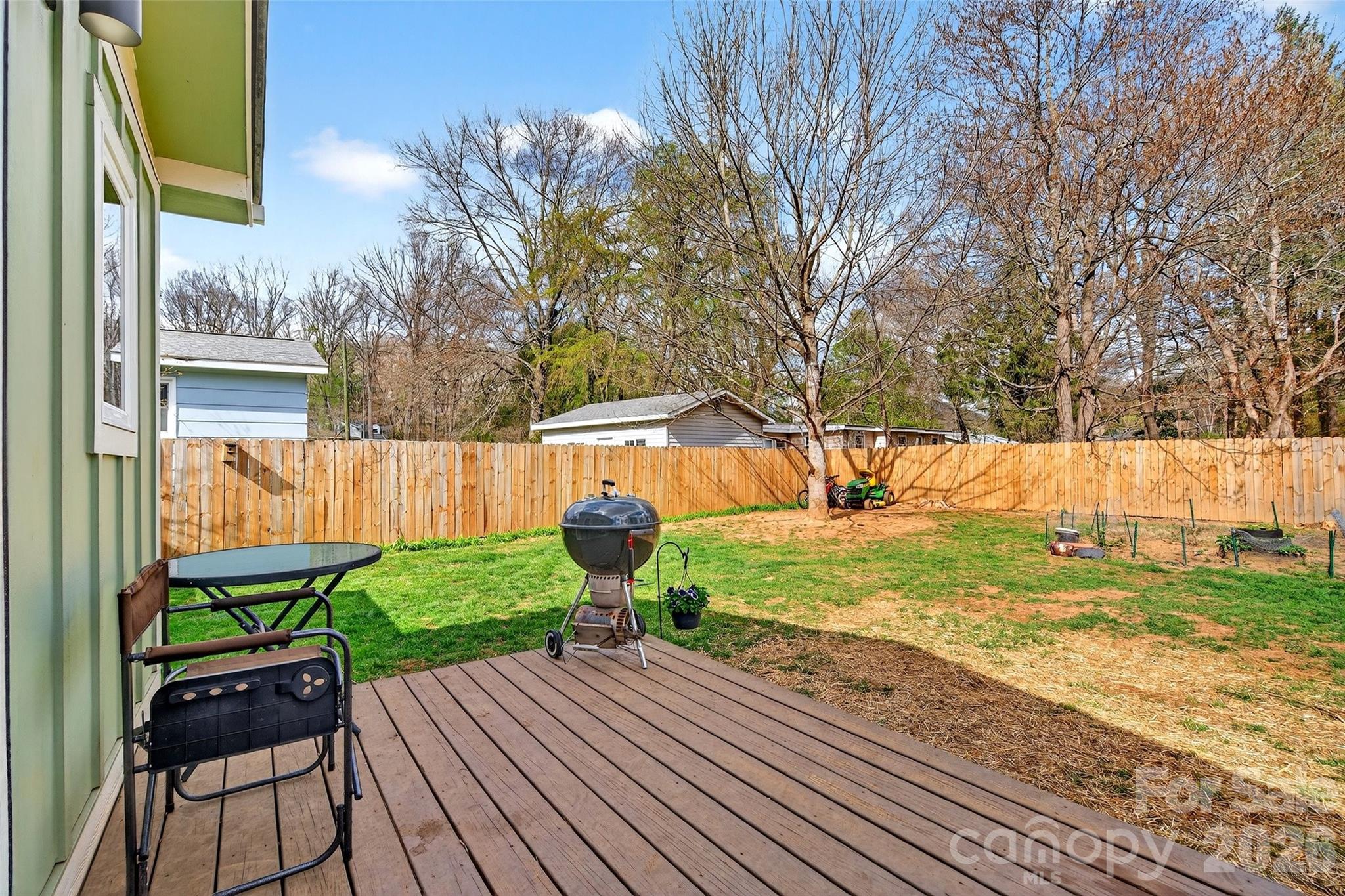 216 Vance Avenue Property Photo 46