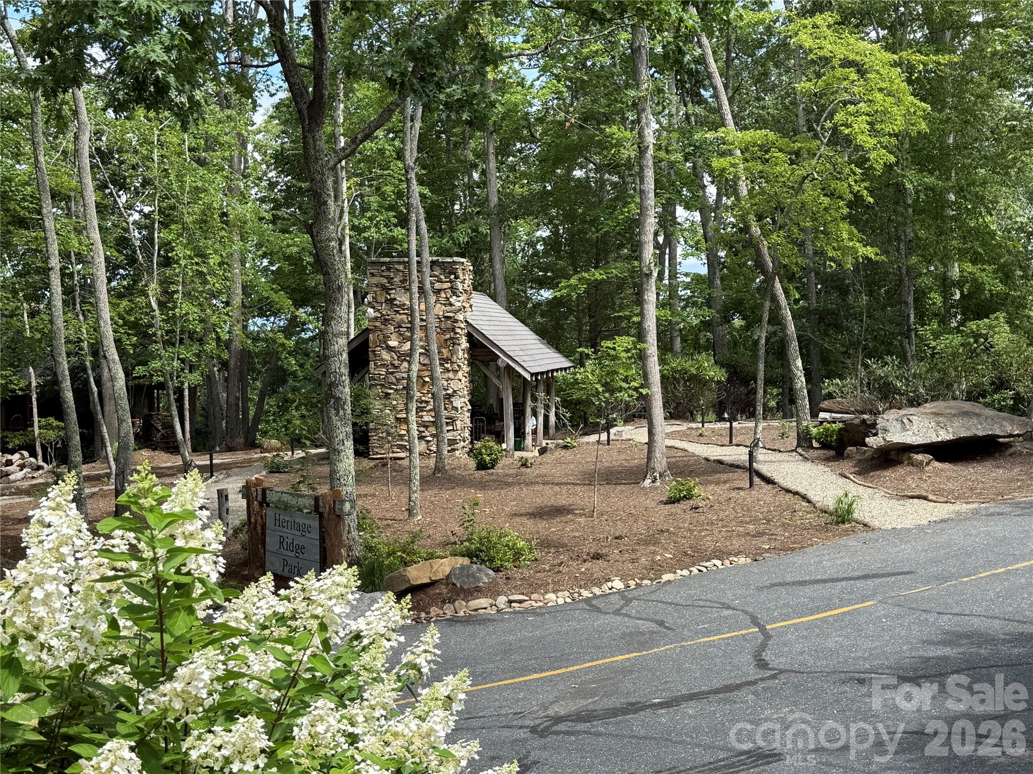 10 Stoney Falls Loop 4/203 Property Photo 32