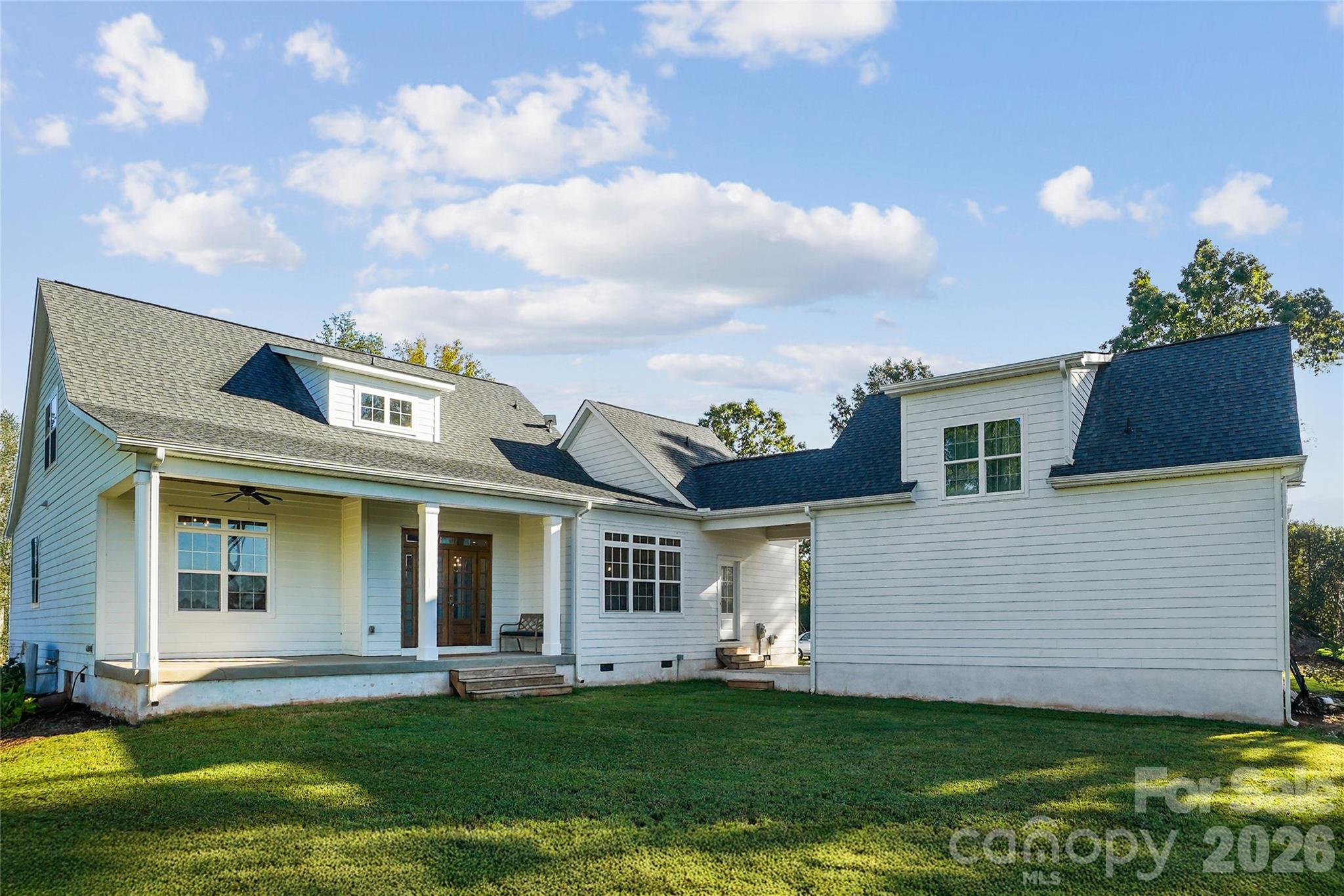 1904 Canal Road Property Photo 2