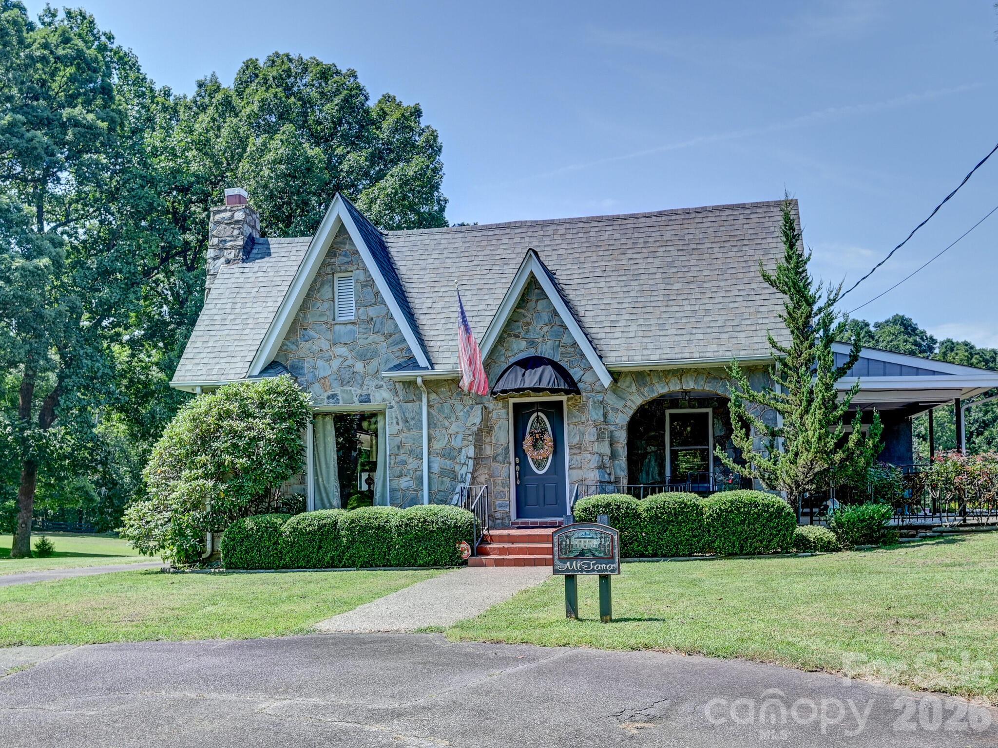 1771 Drexel Road Property Photo 1