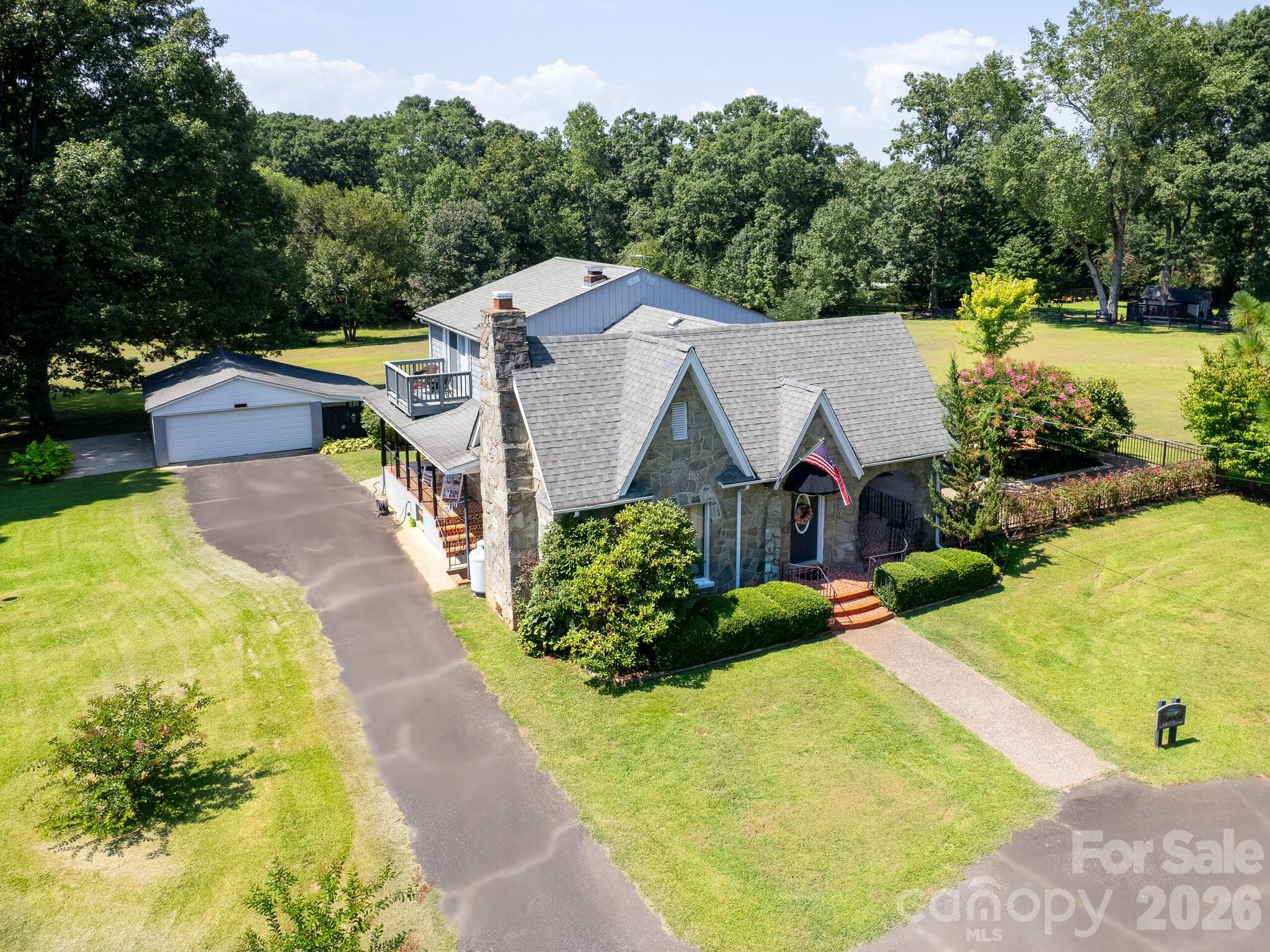 1771 Drexel Road Property Photo 2