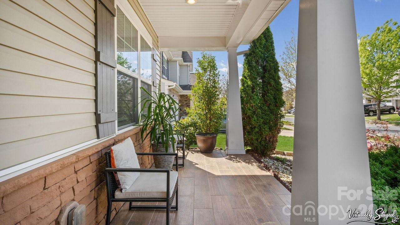 6907 Agnew Drive Property Photo 3