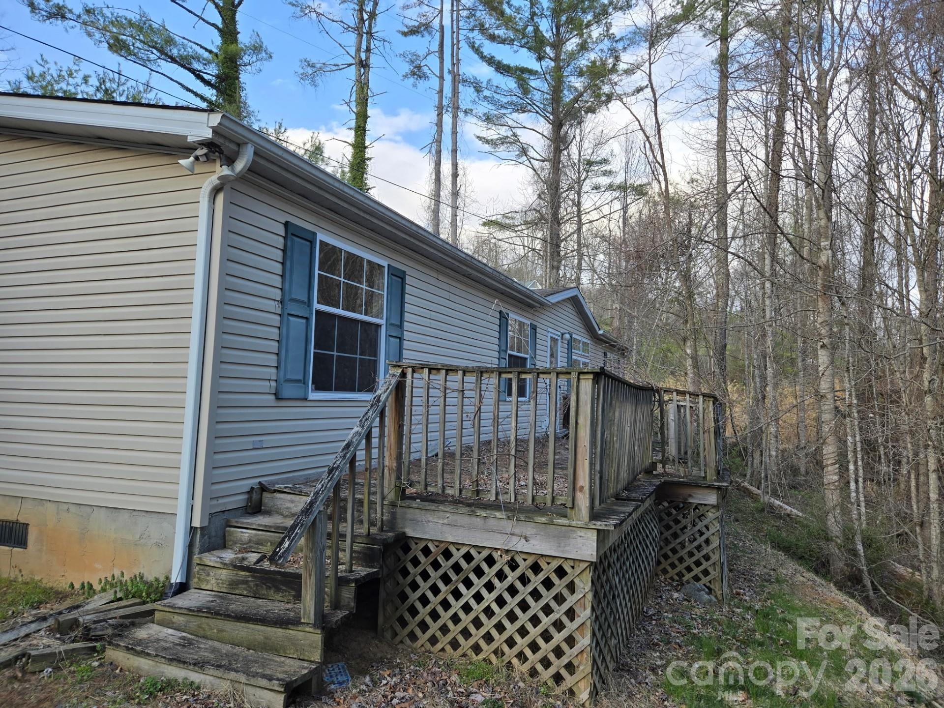 6 Woodland Street Property Photo 1