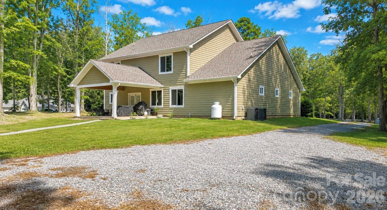 514 Arcadia Lane Property Photo 4
