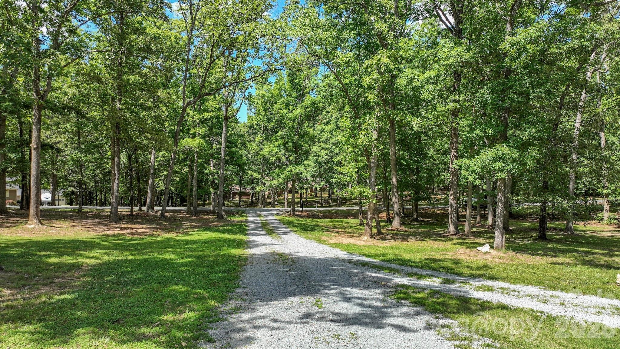 514 Arcadia Lane Property Photo 10