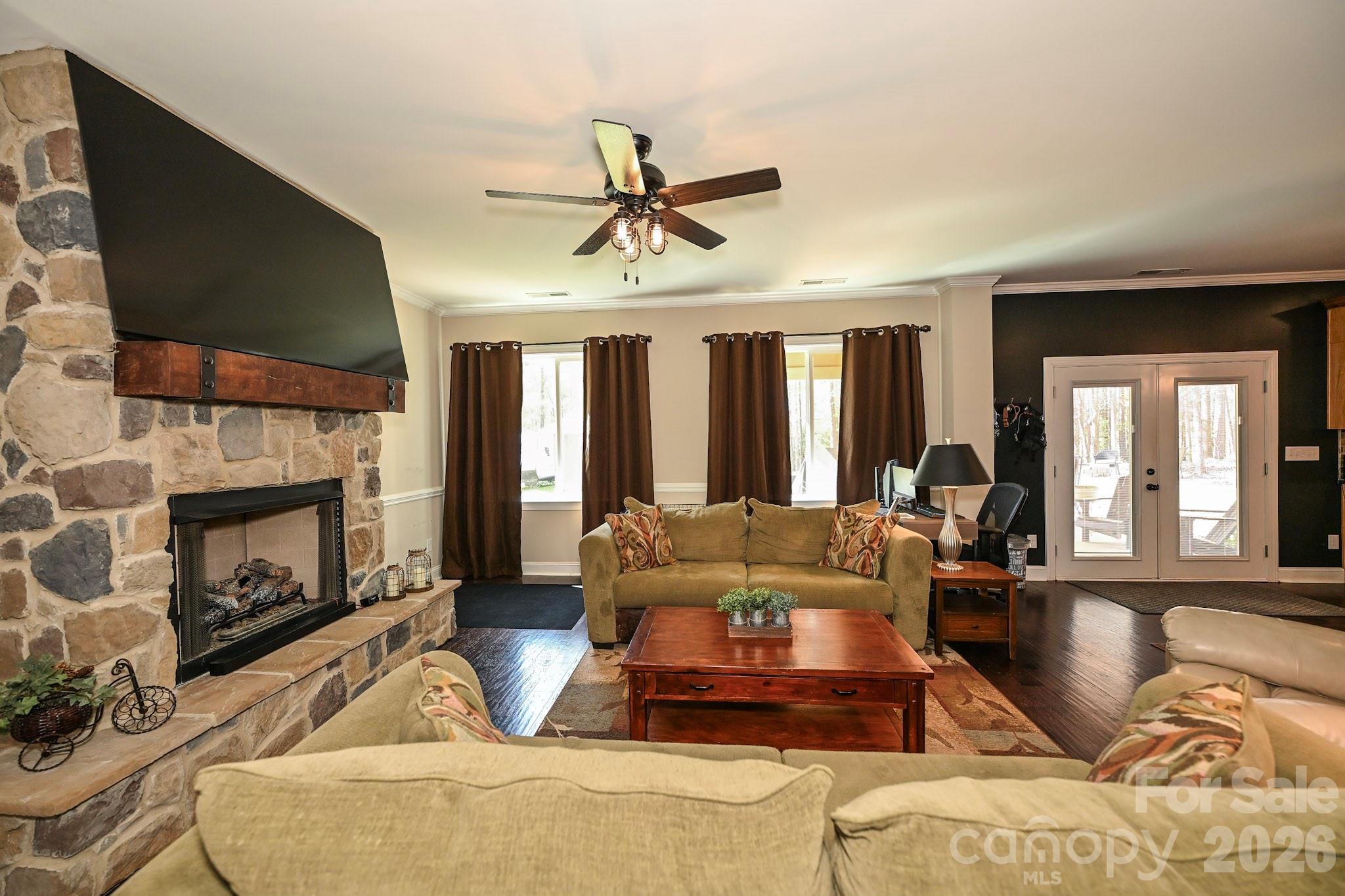 514 Arcadia Lane Property Photo 23