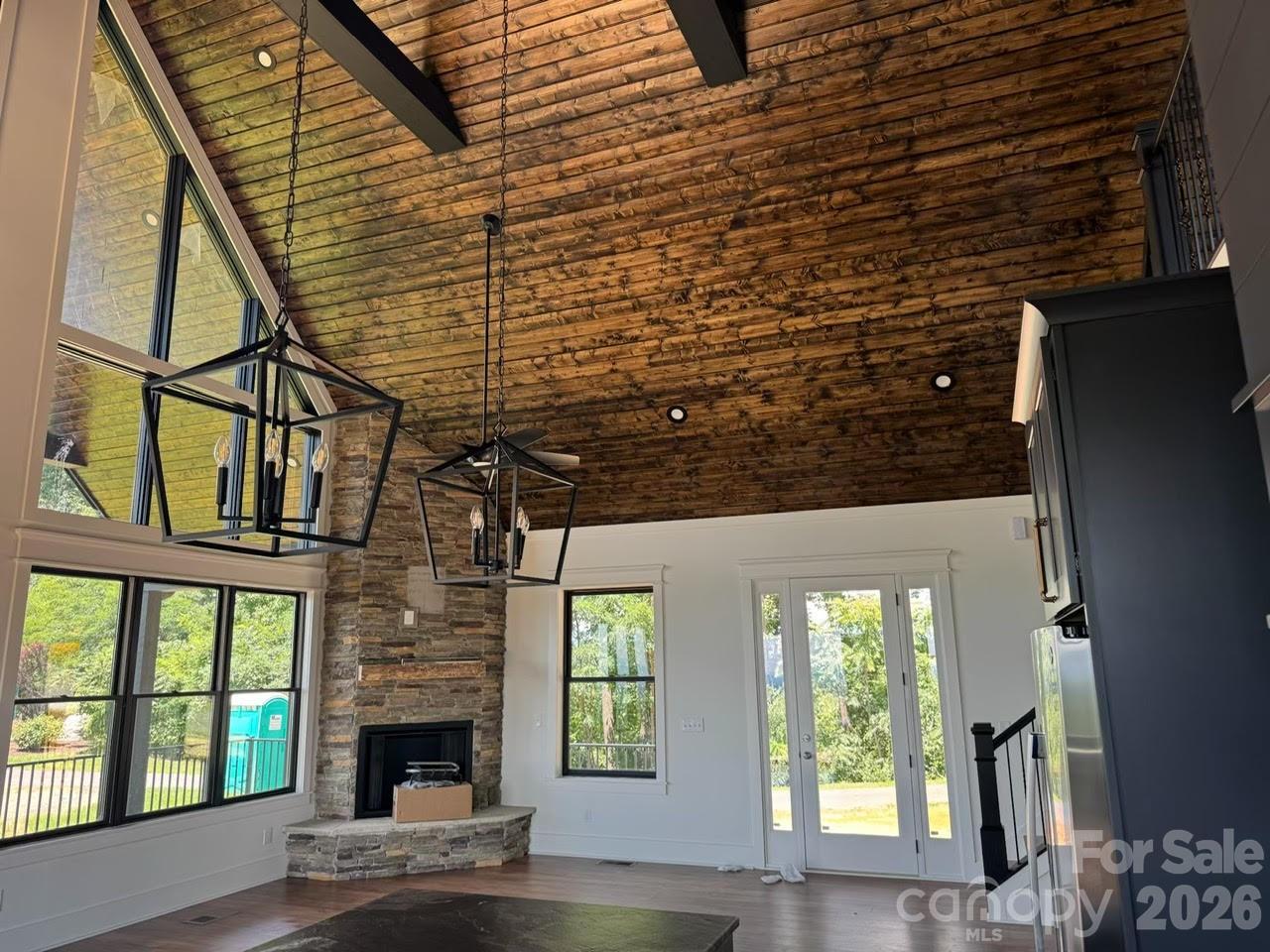 4898 Soaring Top Lane Property Photo 8