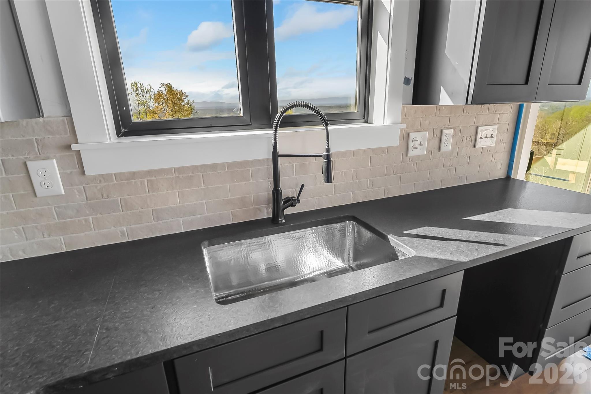 4898 Soaring Top Lane Property Photo 12