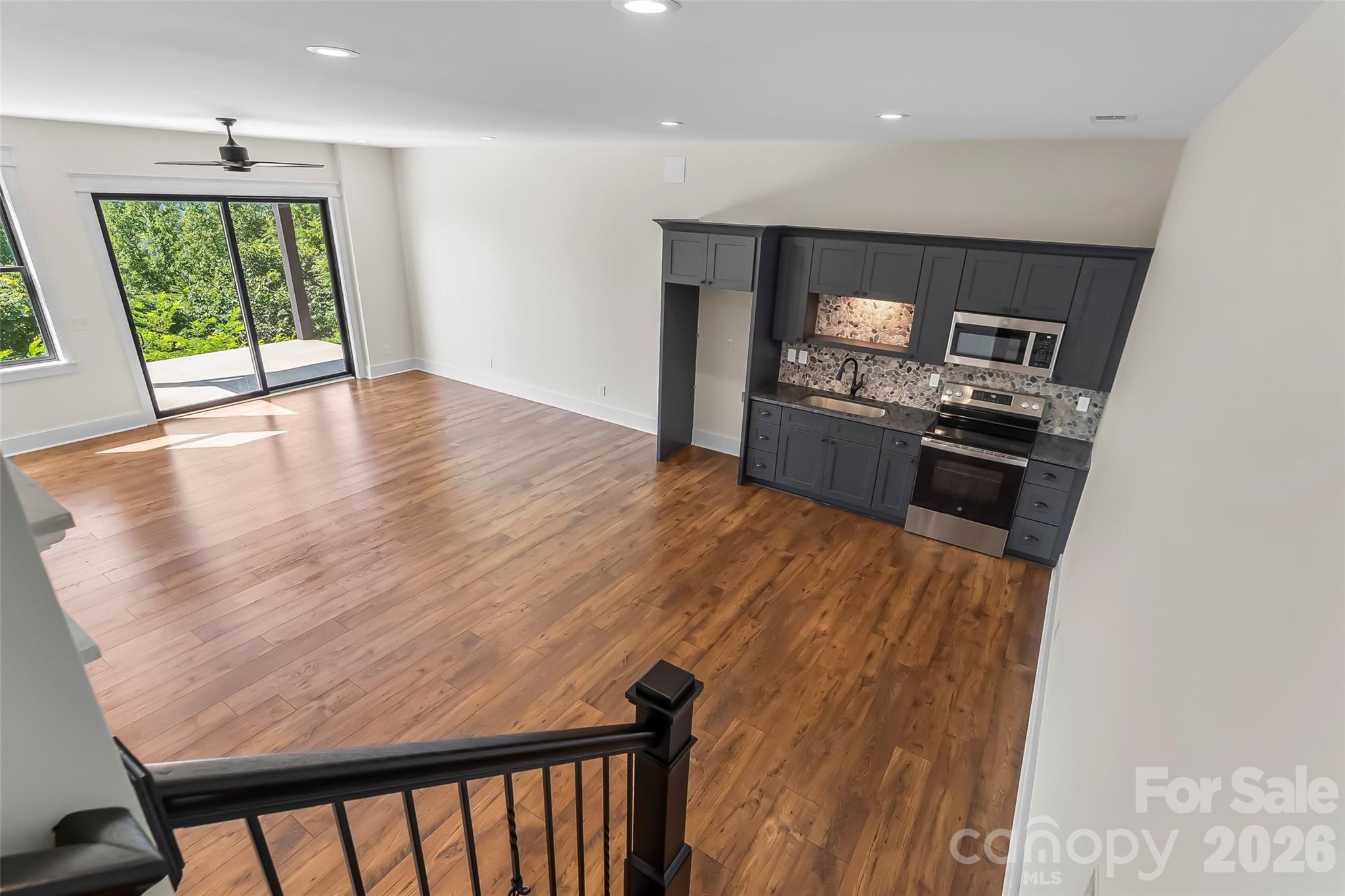 4898 Soaring Top Lane Property Photo 22