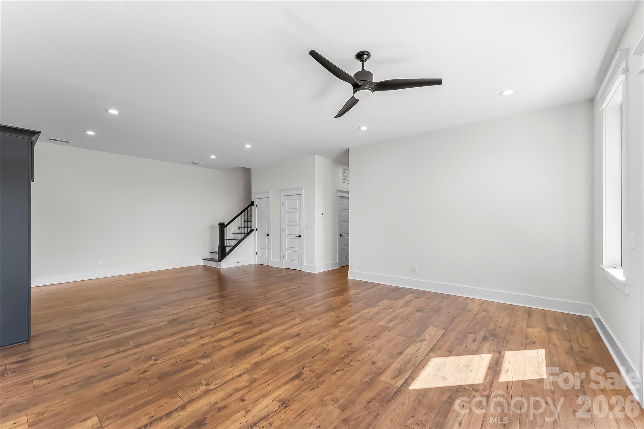 4898 Soaring Top Lane Property Photo 24
