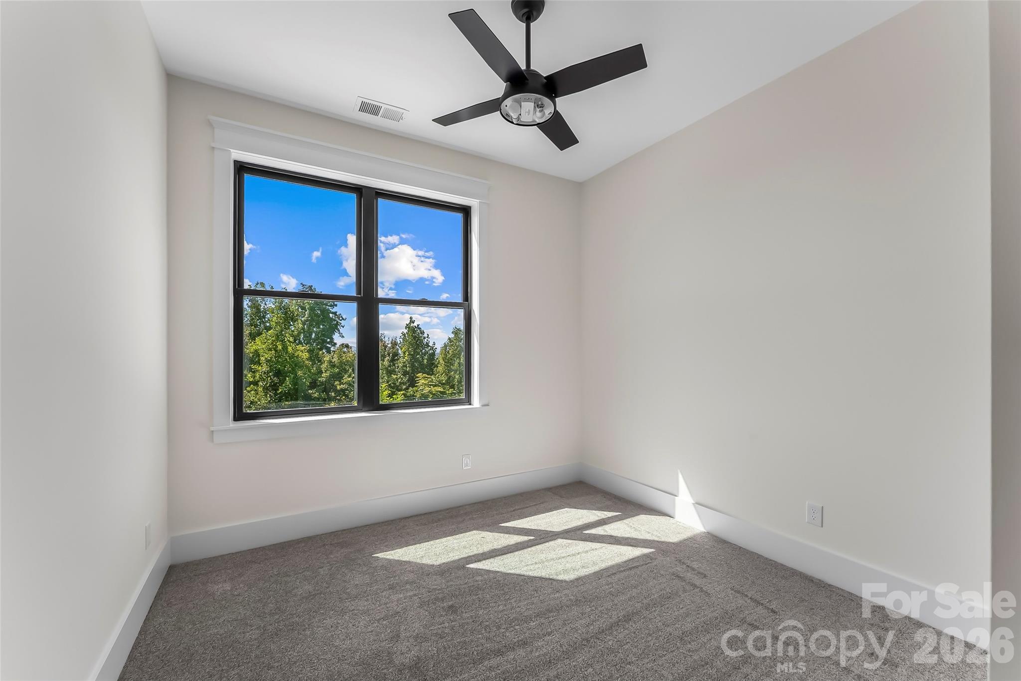 4898 Soaring Top Lane Property Photo 25