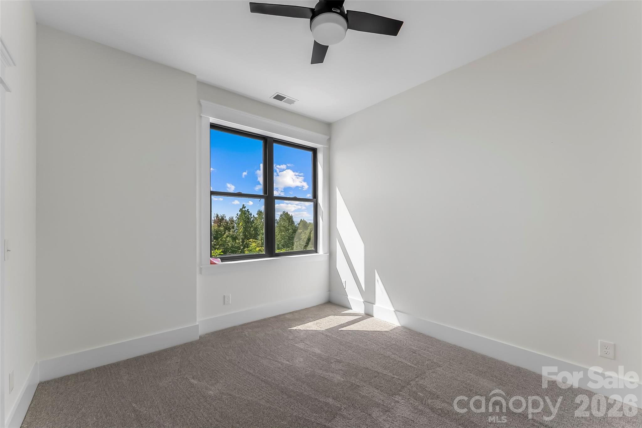 4898 Soaring Top Lane Property Photo 26