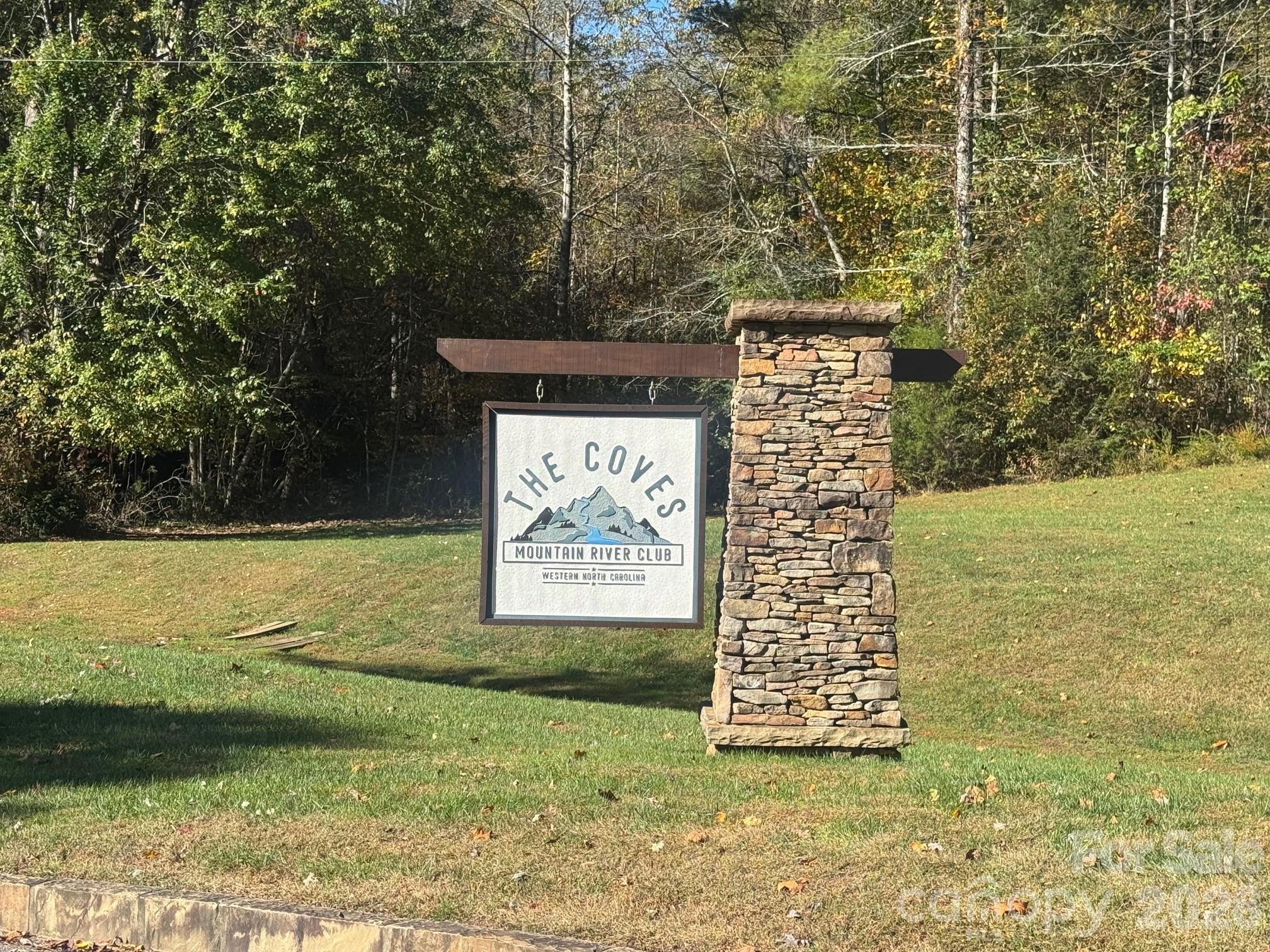 4898 Soaring Top Lane Property Photo 28
