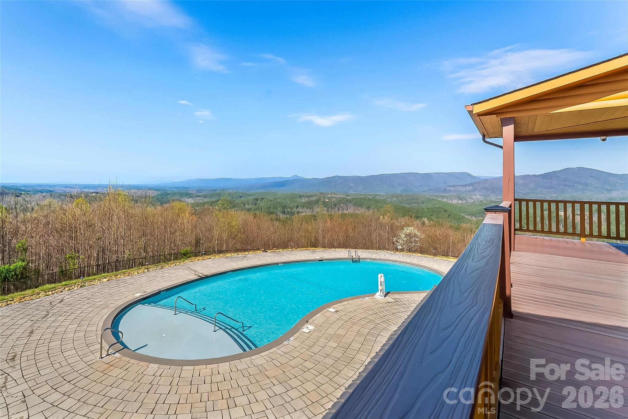 4898 Soaring Top Lane Property Photo 32