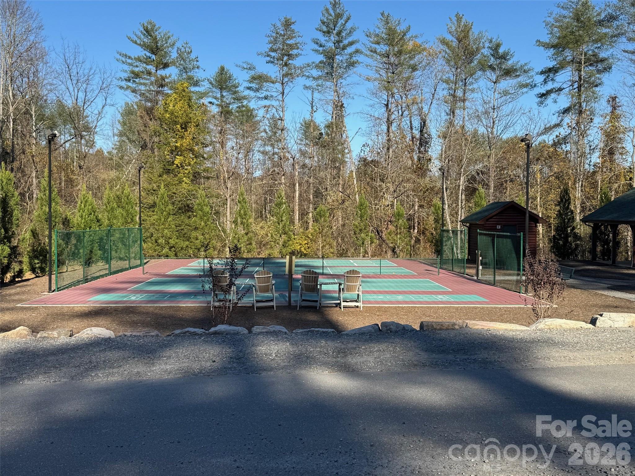 4898 Soaring Top Lane Property Photo 36