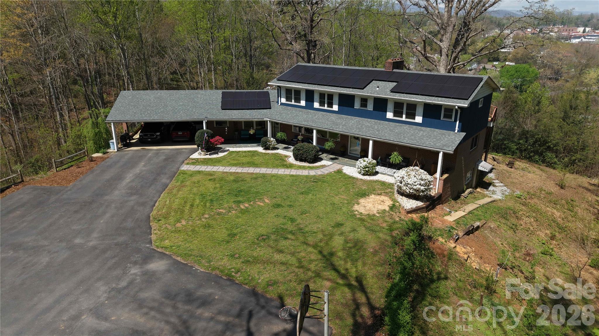 56 E Glenview Street Property Photo 2