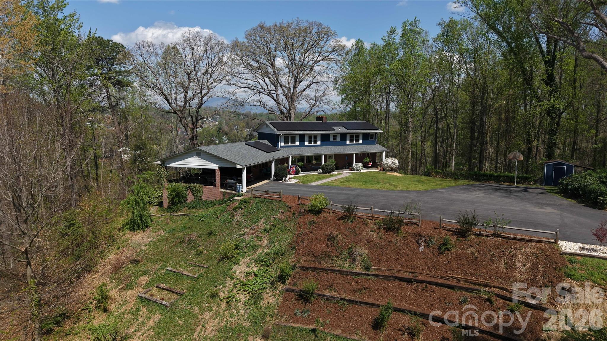 56 E Glenview Street Property Photo 3