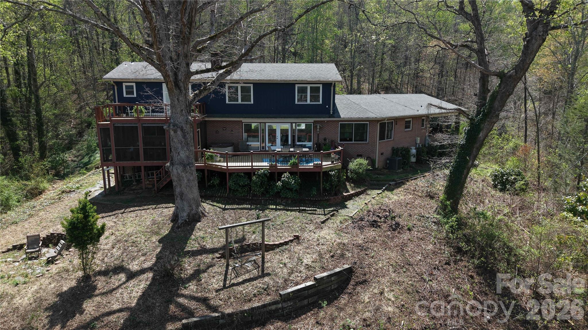 56 E Glenview Street Property Photo 4