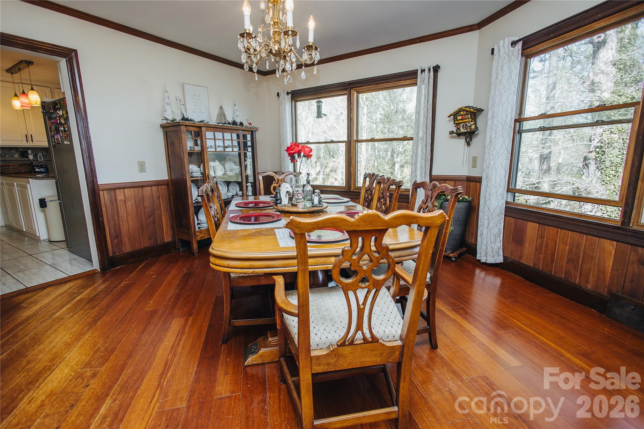 56 E Glenview Street Property Photo 6