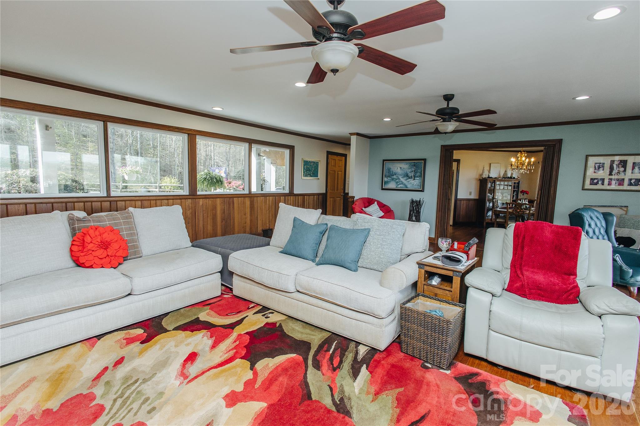 56 E Glenview Street Property Photo 18