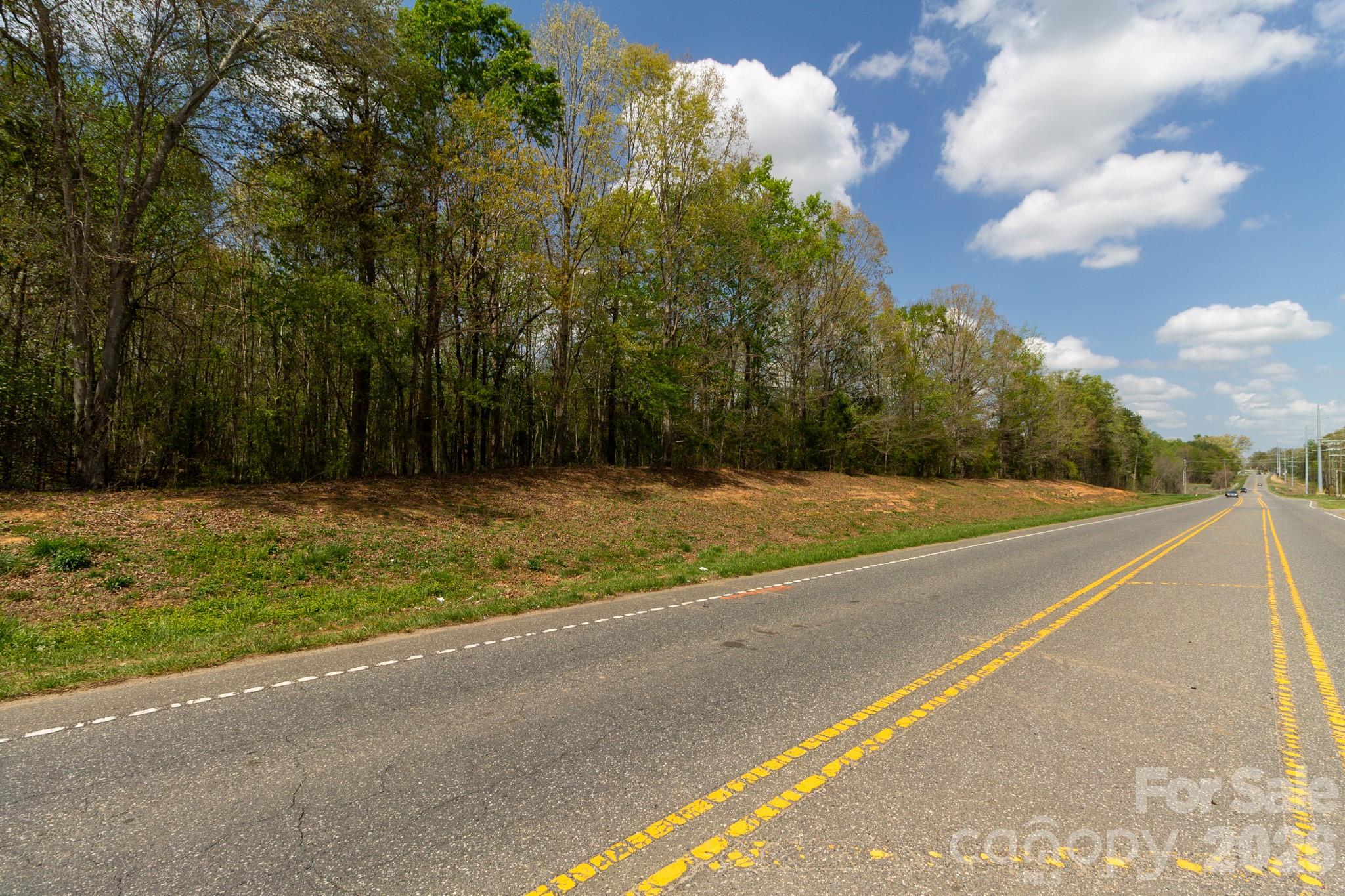 222 Kings Mountain Boulevard Property Photo 5