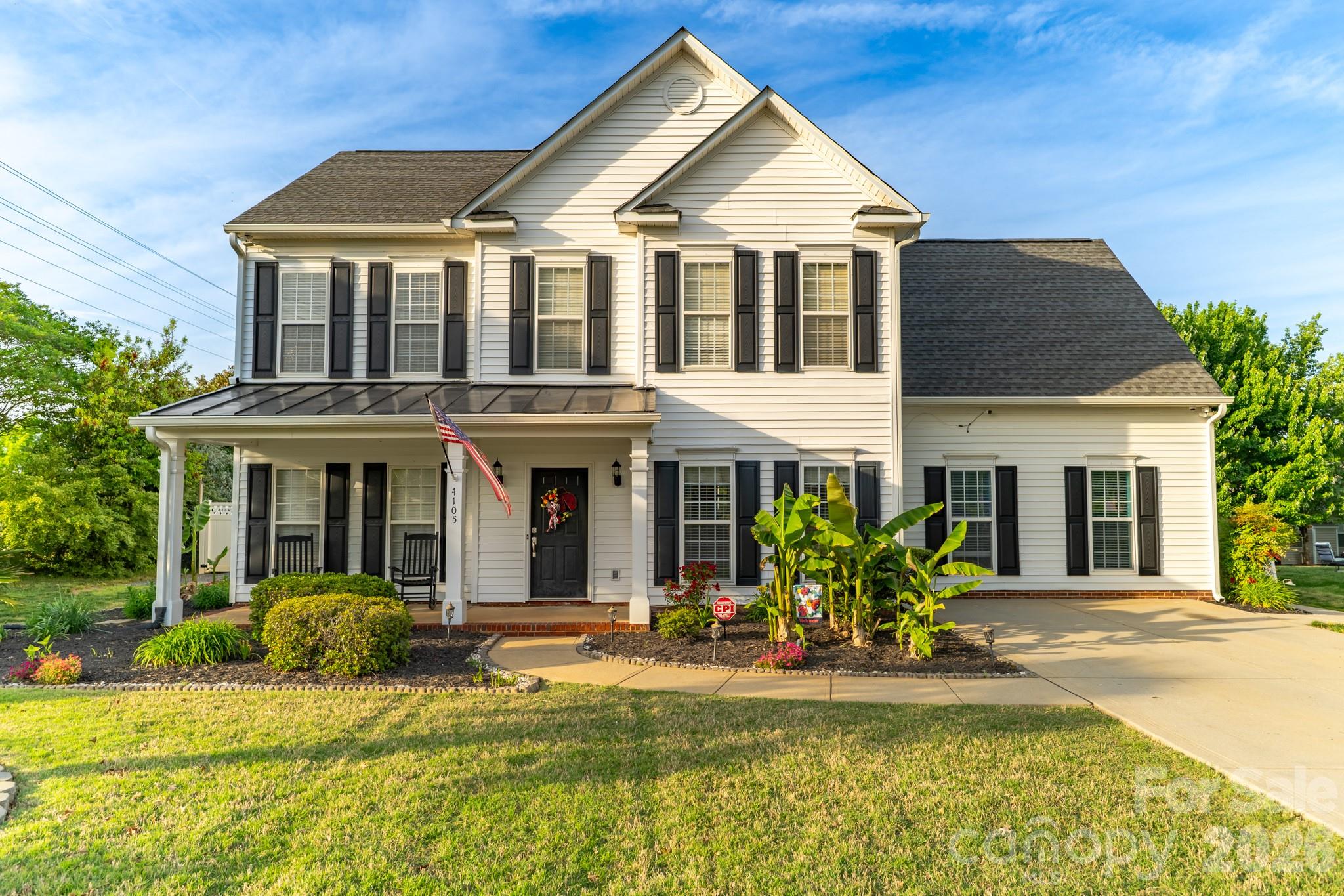 4105 Autumn Cove Drive Property Photo 2