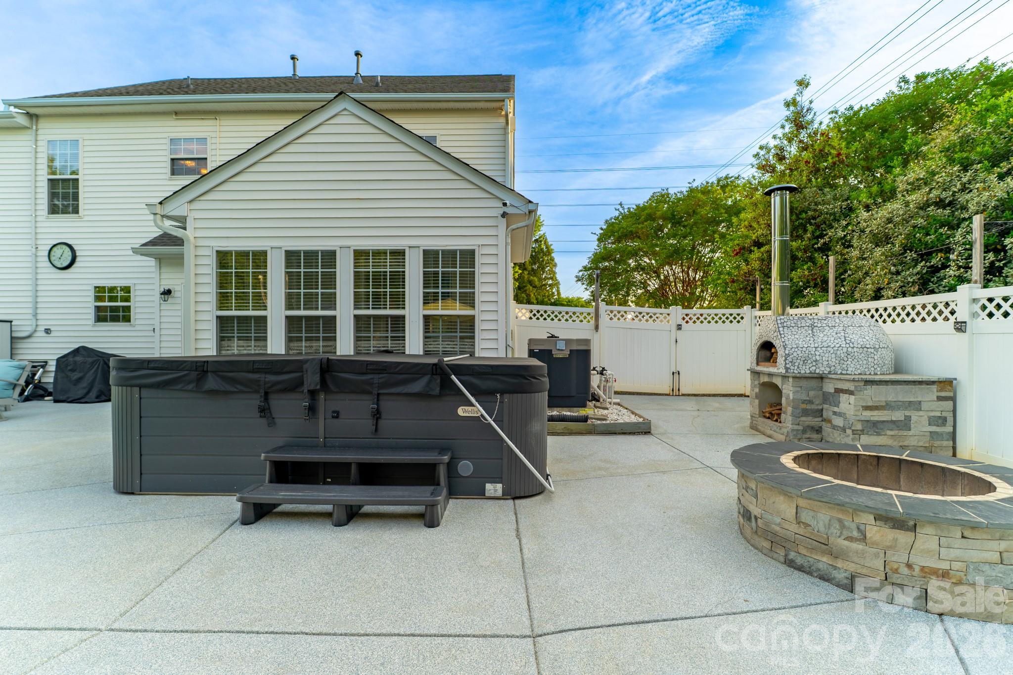 4105 Autumn Cove Drive Property Photo 31