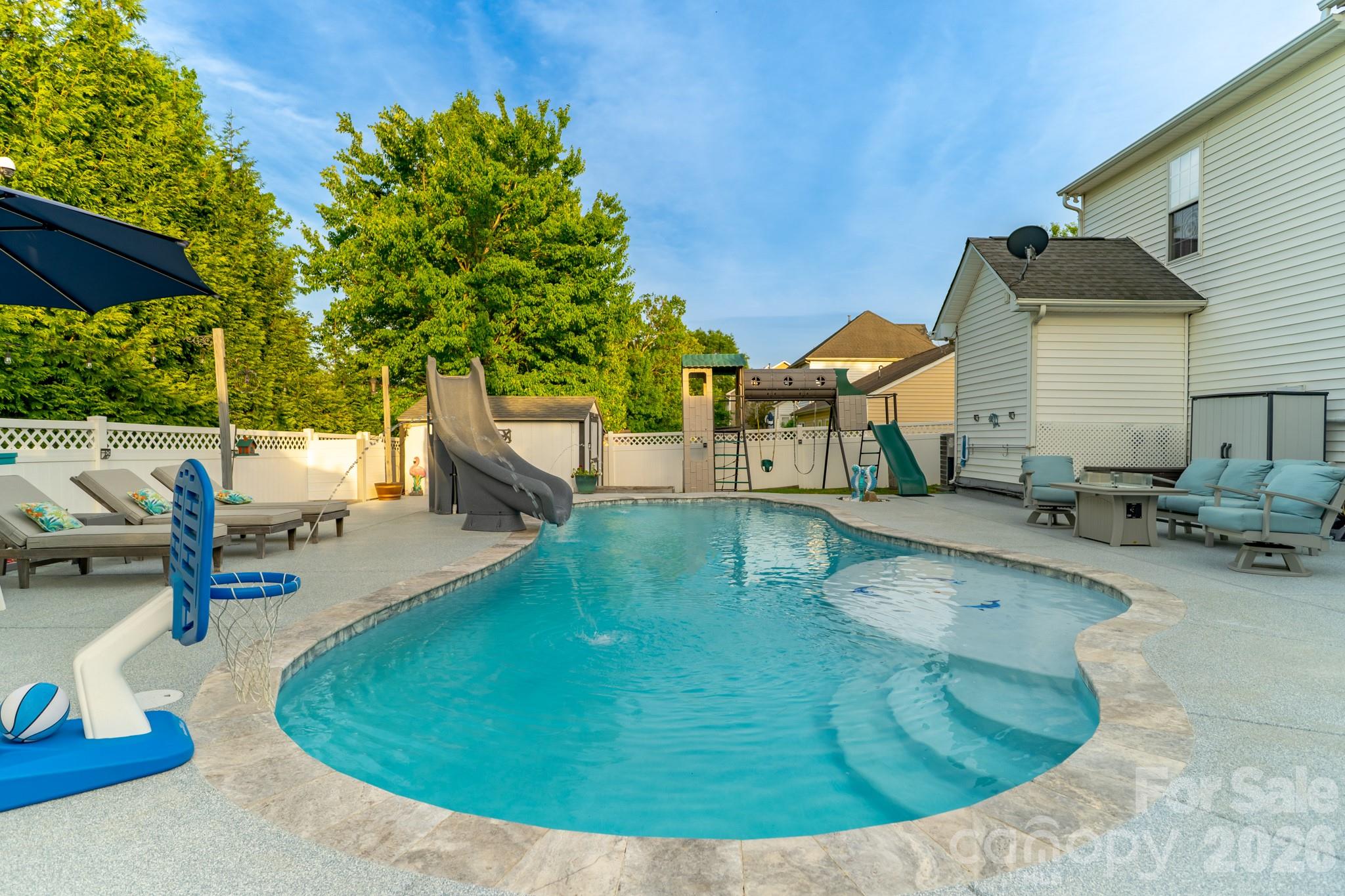 4105 Autumn Cove Drive Property Photo 33