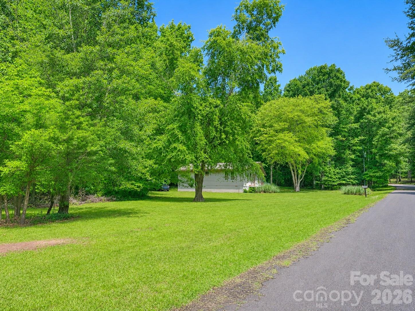 625 Stillwater Court Property Photo 3